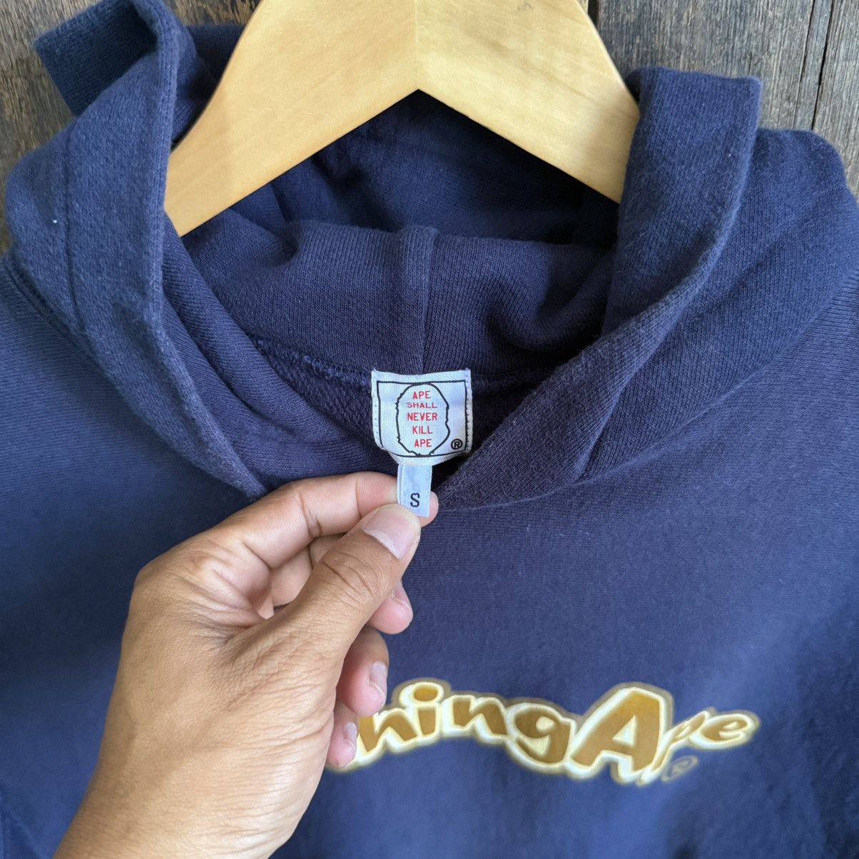 Bape A Bathing Ape Big Logo Hoodie Size US S / EU 44-46 / 1 - 4 Thumbnail