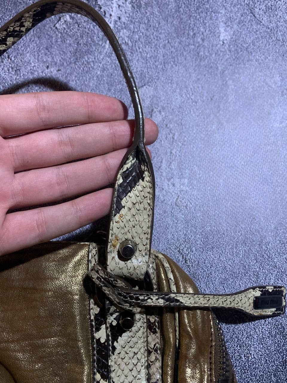 Miu Miu Miu Miu Vintage Gold Metallic Leather Zip Tote Bag Italy Size ONE SIZE - 9 Thumbnail