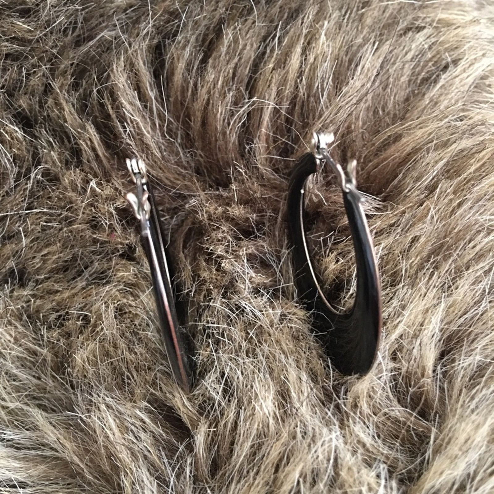 Jewelry Black chrome look pierced hoop earrings Size ONE SIZE - 3 Thumbnail