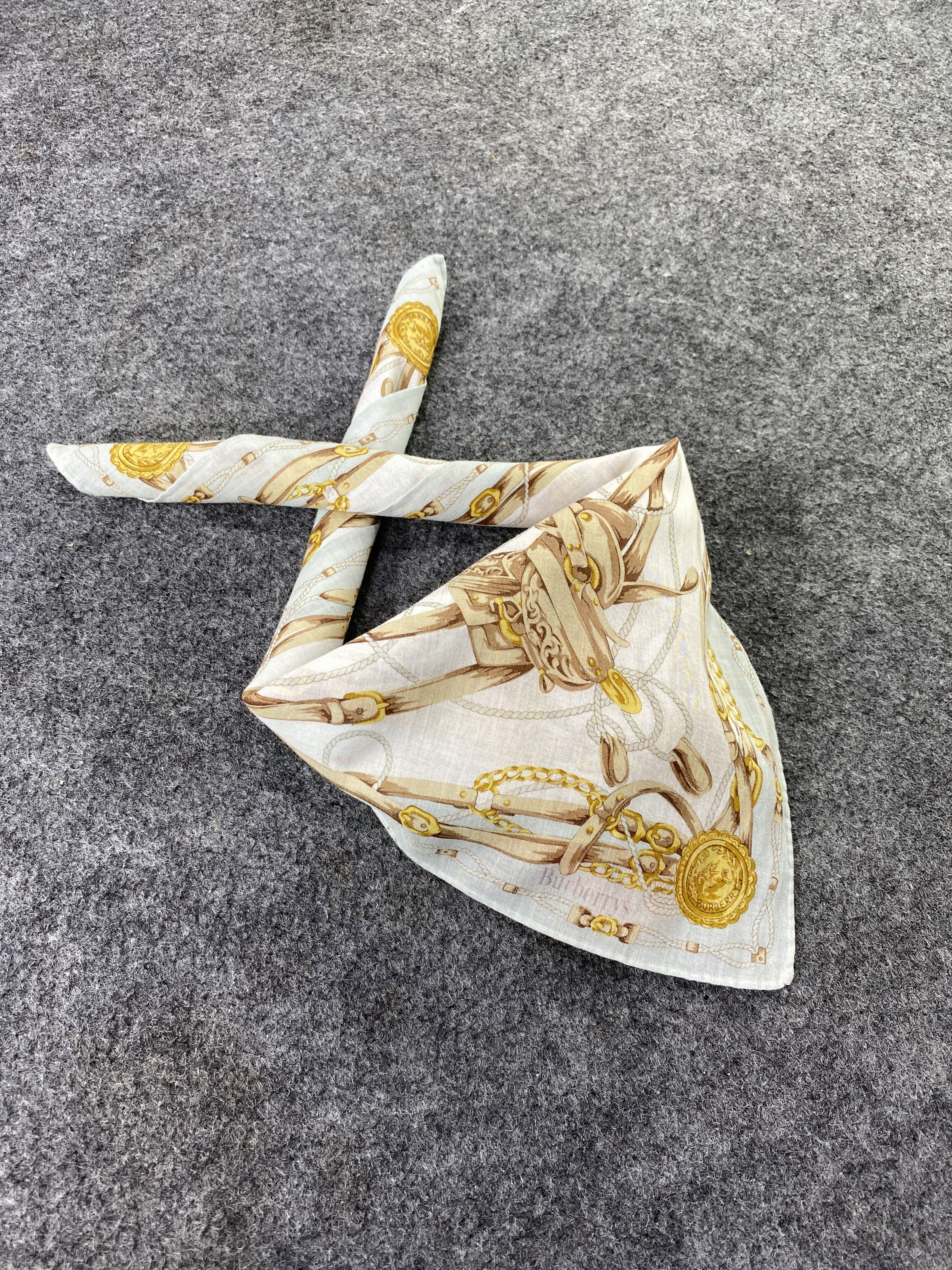 Burberry Burberry Handkerchief / Bandana / Neckerchief-B384 Size ONE SIZE - 1 Thumbnail