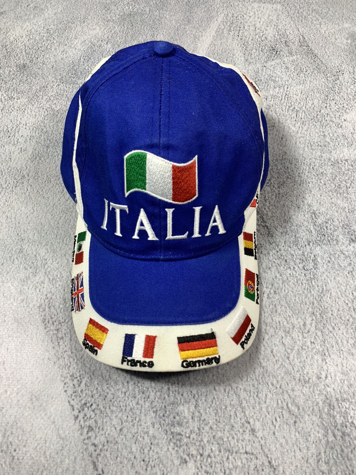 Vintage Vintage 90s style Italy World Cup streetwear blokecore cap Size ONE SIZE - 2 Thumbnail