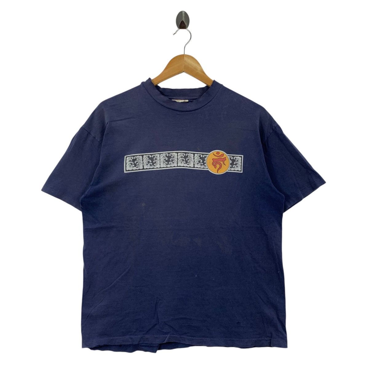 Vintage Vintage 90s DISTRESSED CUSTOM WORKS Surf SkateTrashed Tshirt Size US M / EU 48-50 / 2 - 1 Thumbnail