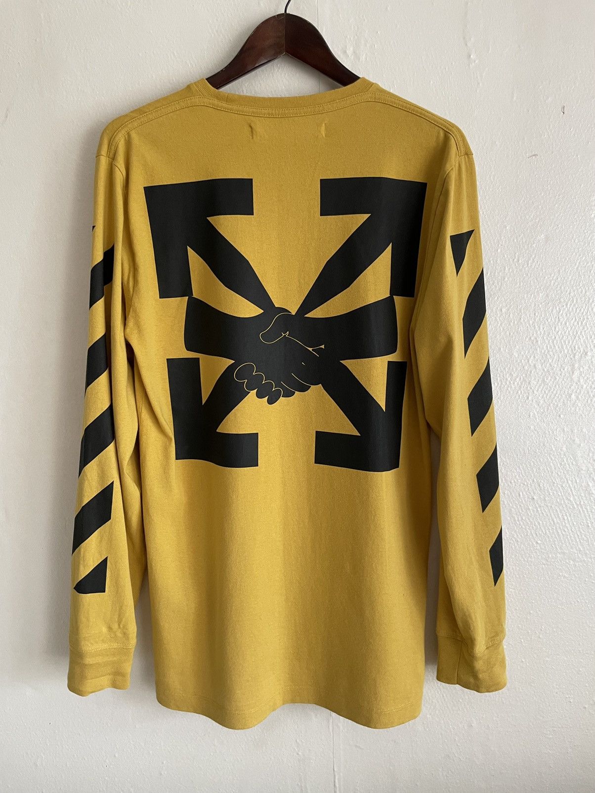 Off-White × Virgil Abloh Off-White Hand Agreement Tee Arrow Logo Yellow L/S T-shirt Size US M / EU 48-50 / 2 - 2 Thumbnail