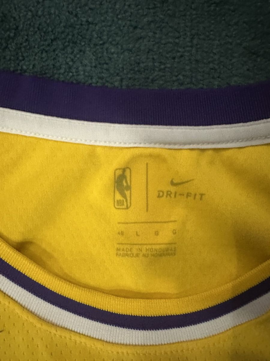 Nike Nike lakers LeBron jersey Size US L / EU 52-54 / 3 - 4 Thumbnail