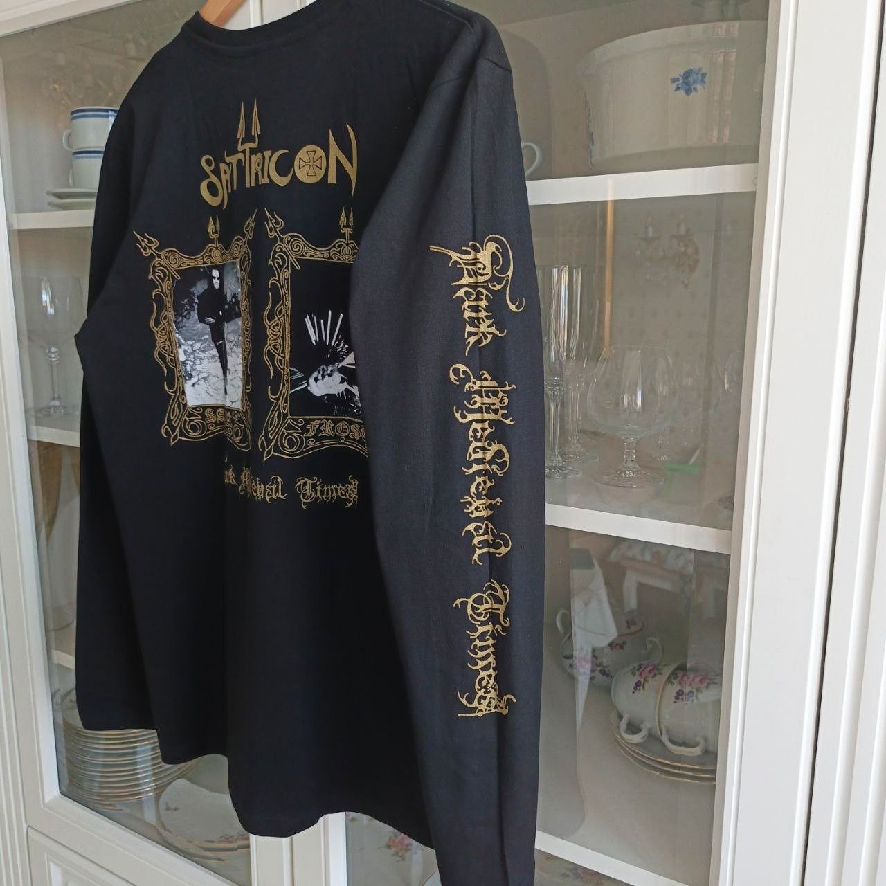Band Tees Long sleeve Satyricon - Dark Medieval Times - black metal Size US M / EU 48-50 / 2 - 7 Thumbnail
