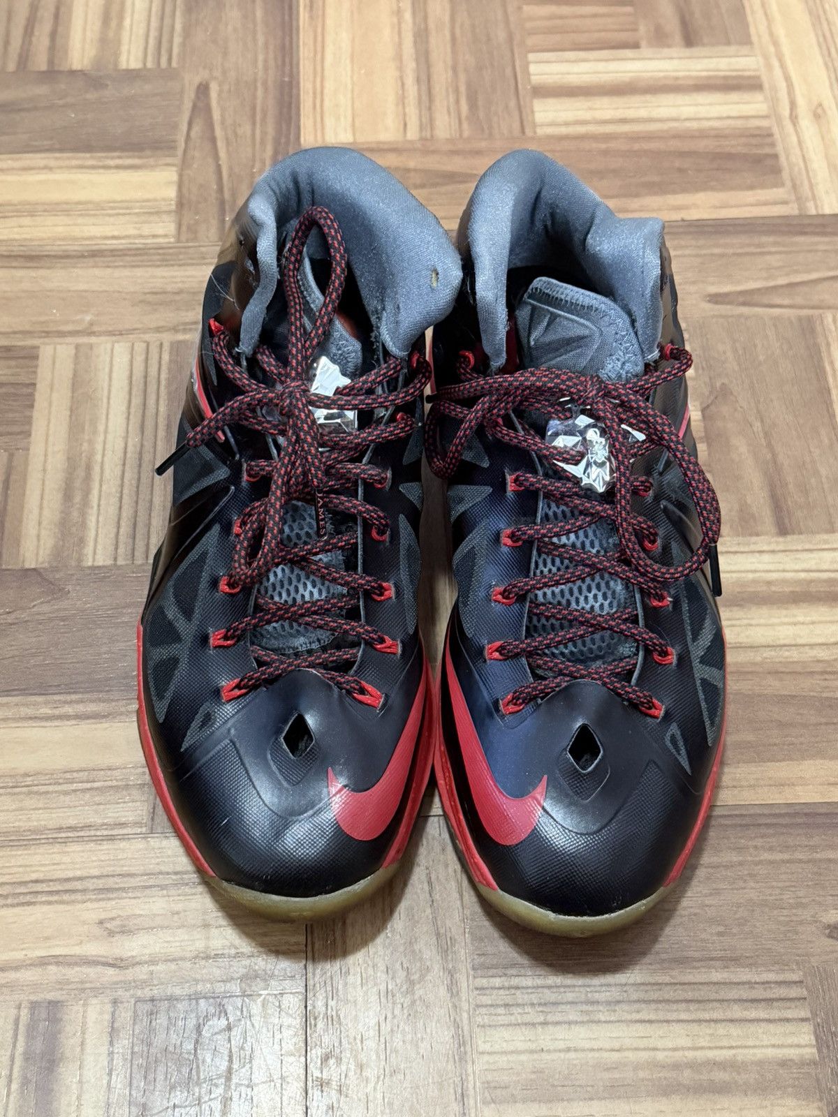 Nike Nike LeBron X+ Pressure Size US 10.5 / EU 43-44 - 3 Thumbnail