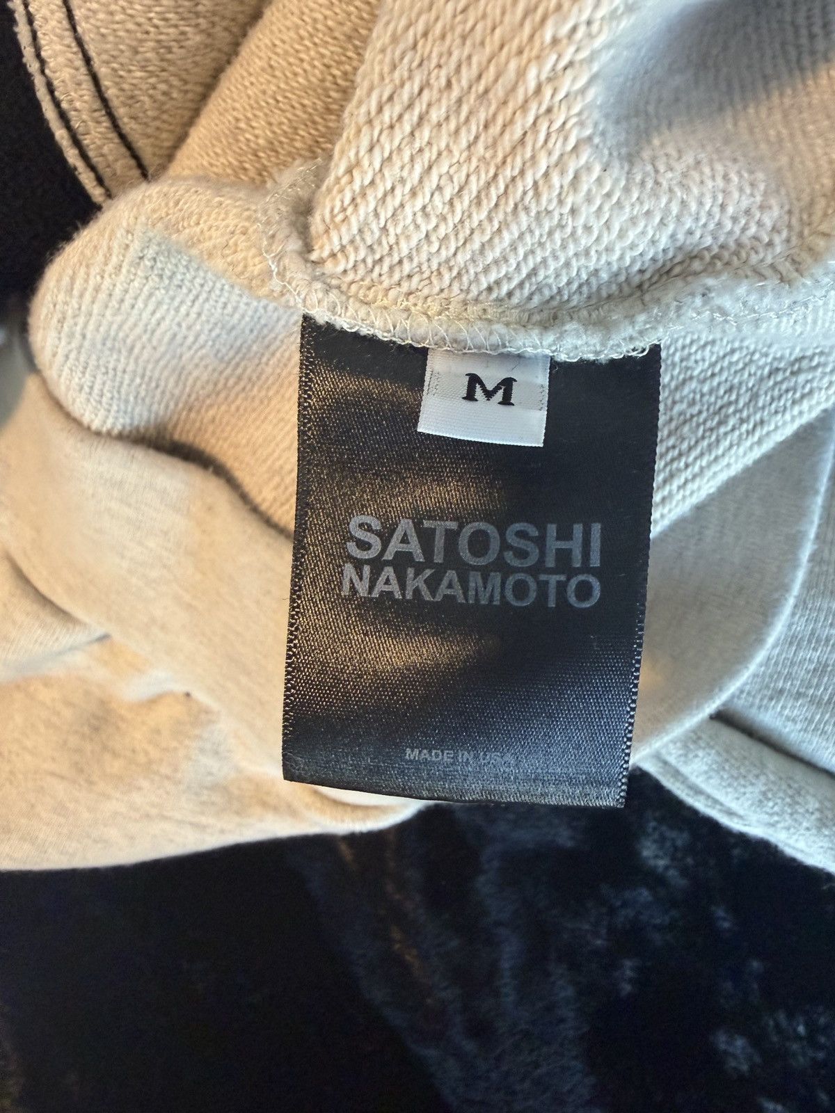 Satoshi Nakamoto Satoshi Cross over hoodie Size US M / EU 48-50 / 2 - 5 Thumbnail