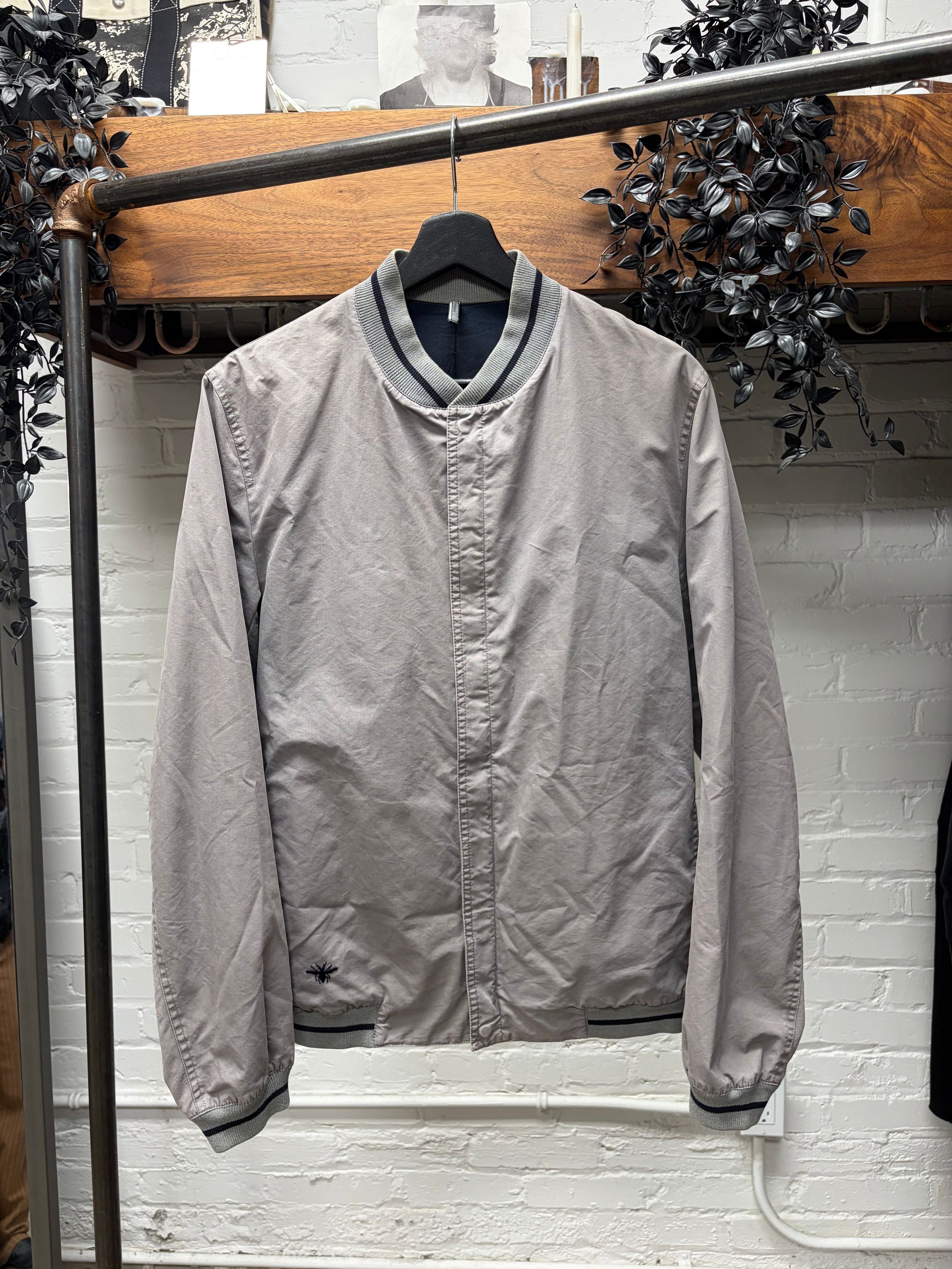 Dior SS2015 Dior Homme by Kris Van Assche ‘Bee Motif’ Grey Bomber Jacket Size US M / EU 48-50 / 2 - 1 Thumbnail