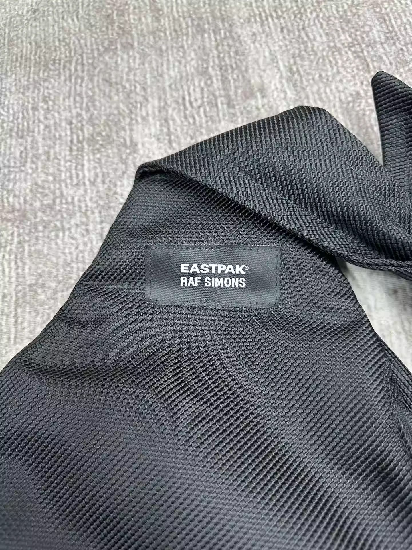 Raf Simons Raf Simons eastpak 18AW Tramp Bag Size ONE SIZE - 8 Thumbnail