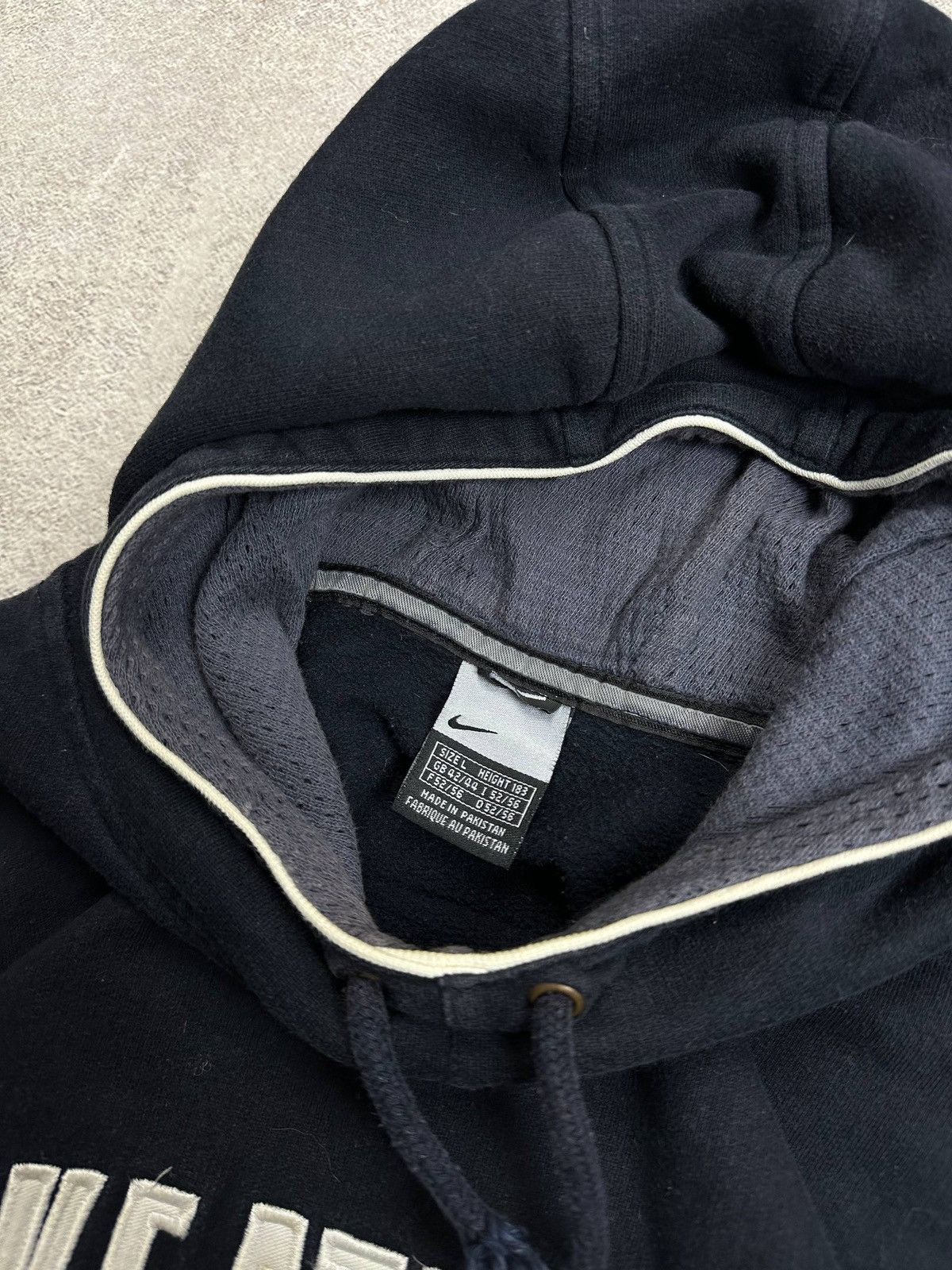 Nike Vintage Nike Athletic Central Logo Boxy Hoodie Rare Y2K L Size US L / EU 52-54 / 3 - 4 Thumbnail
