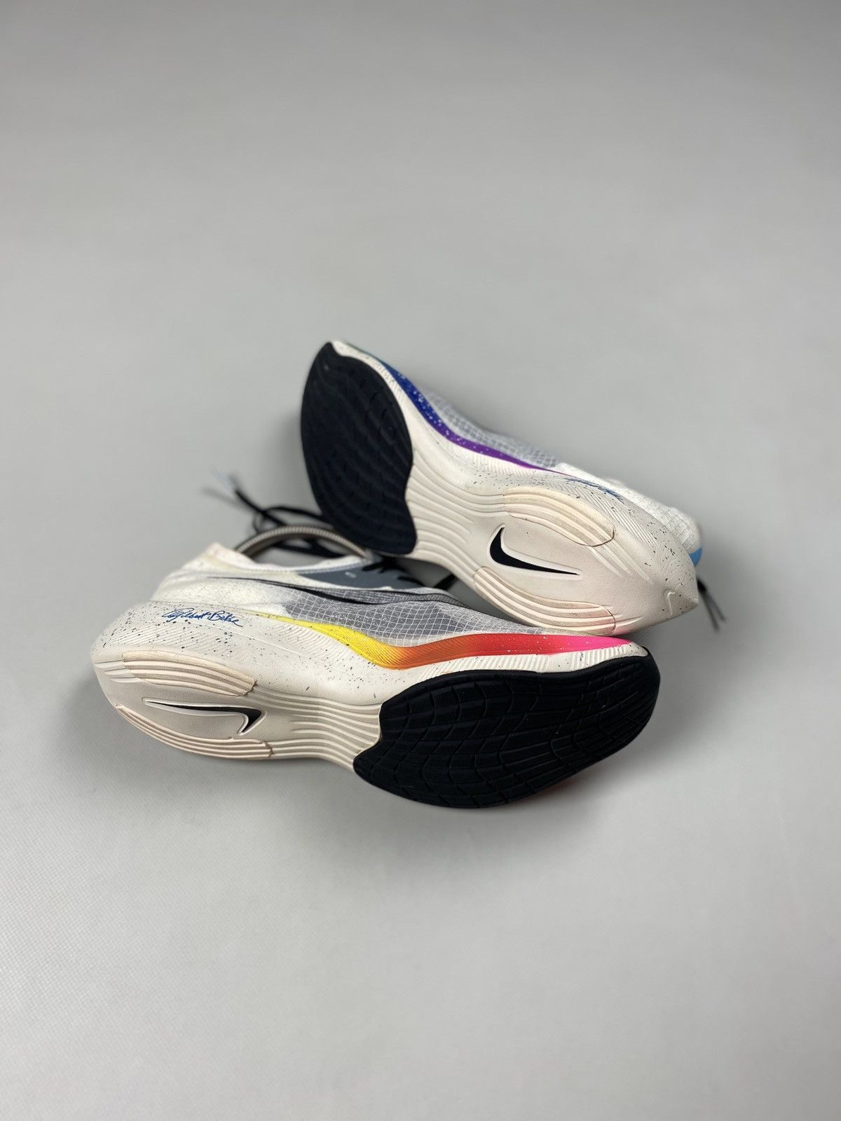 Nike Nike Zoom X Vaporfly Next ‘Be True’ Pride Marathon Sneakers Size US 7 / EU 40 - 15 Thumbnail
