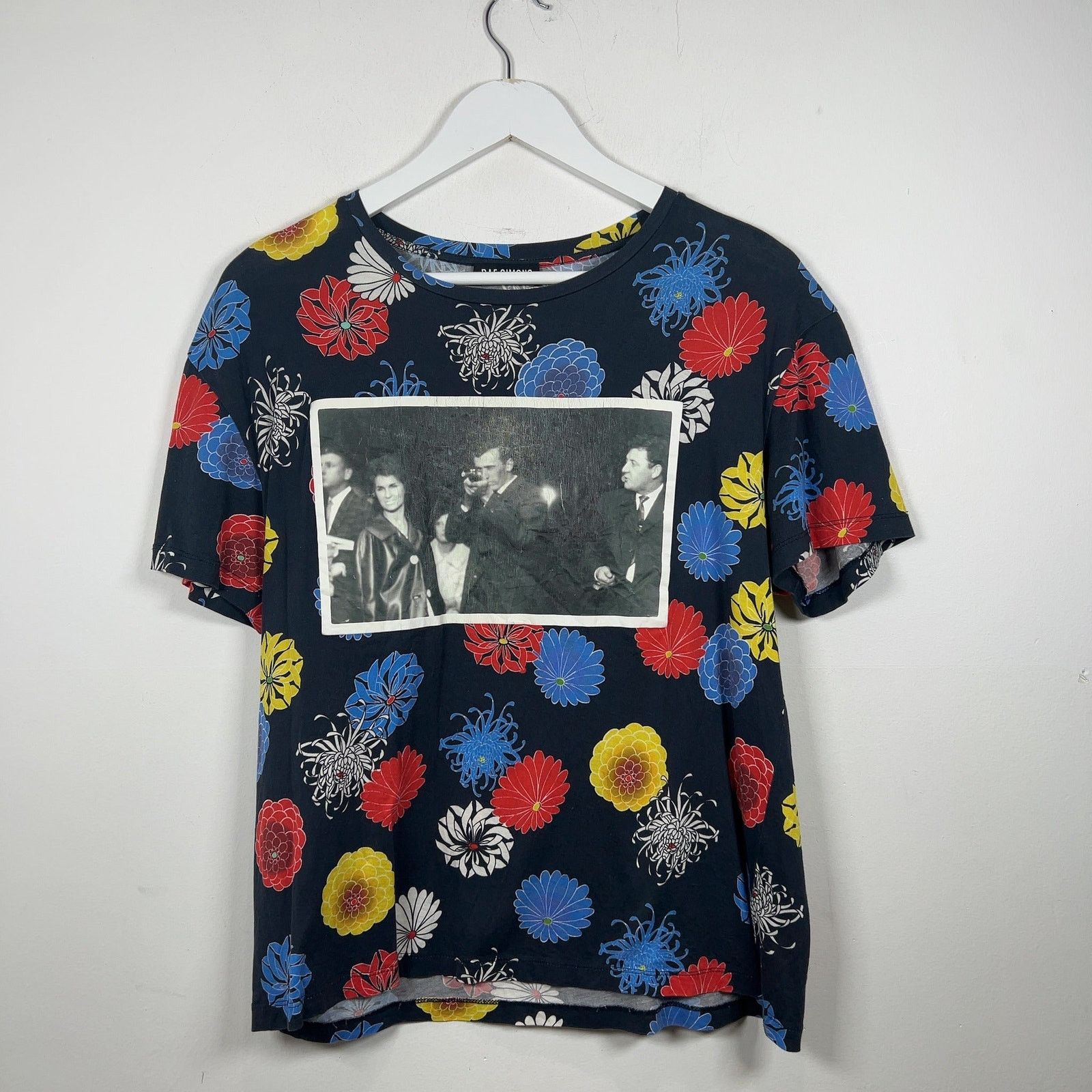 Raf Simons Raf Simons All-Over Flower Print Graphic T-Shirt Size US M / EU 48-50 / 2 - 1 Thumbnail
