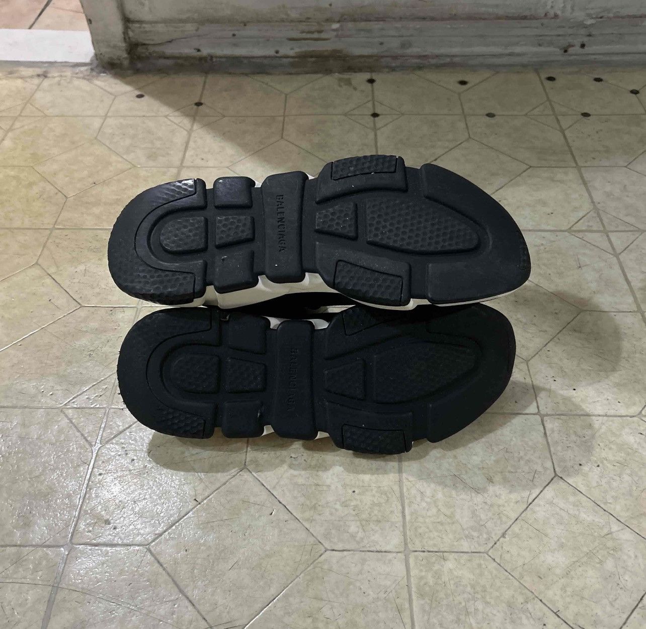 Balenciaga Balenciaga Speed Sneaker Black White 2018 Size US 9 / EU 42 - 5 Thumbnail