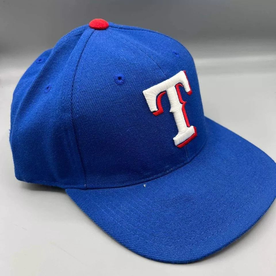 Vintage Texas Rangers Hat Men Blue Gray Outdoor Cap MLB Snap Back Size ONE SIZE - 8 Thumbnail