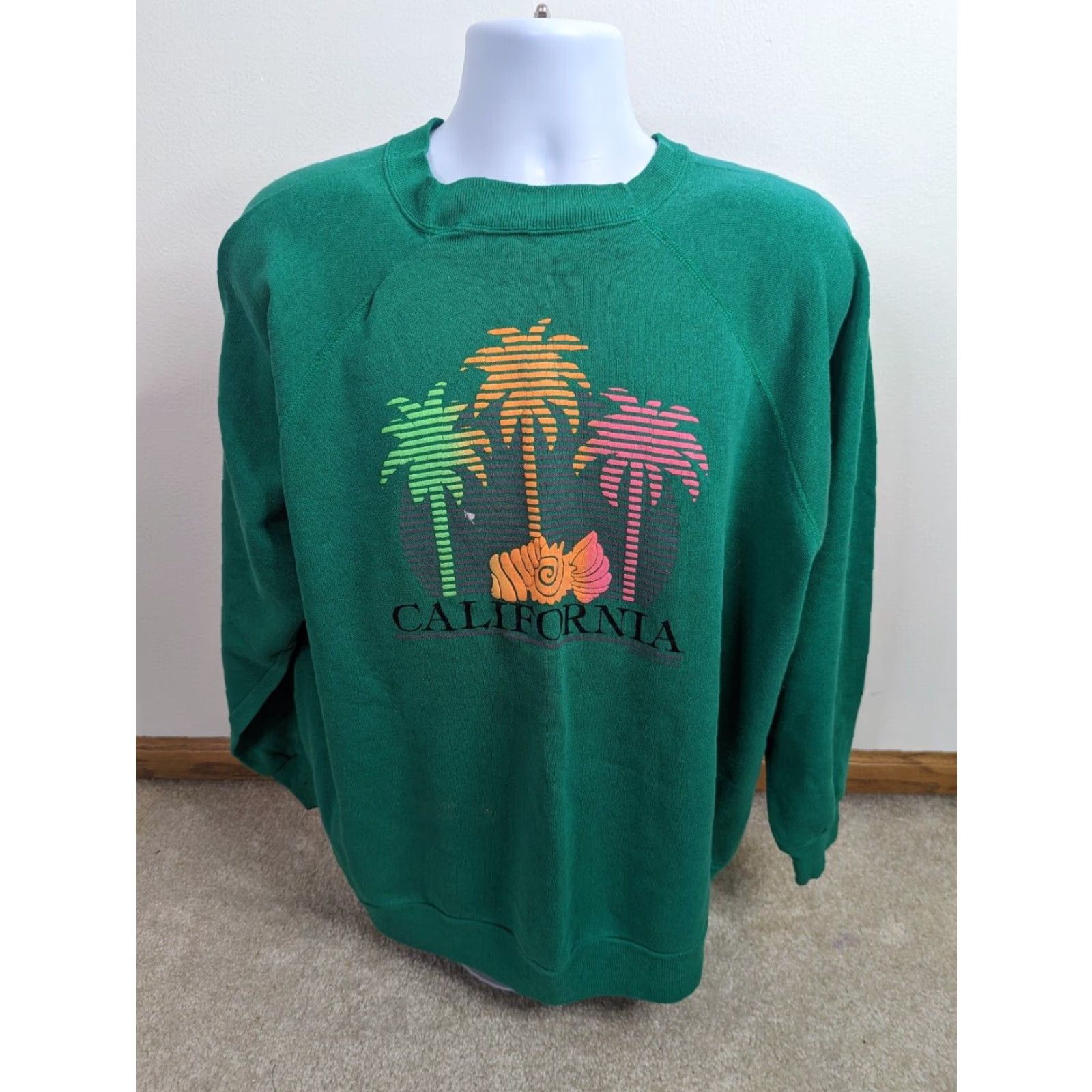 Vintage VINTAGE California Raglan Crewneck Sweatshirt XL Green Men Size US XL / EU 56 / 4 - 2 Thumbnail