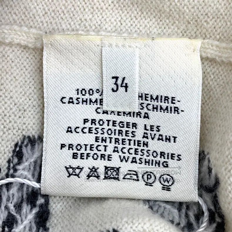 Hermes Hermes Beige Four-Leaf Clover Embroidered Cashmere Crewnec Size XXS / US 00 / IT 34 - 7 Thumbnail