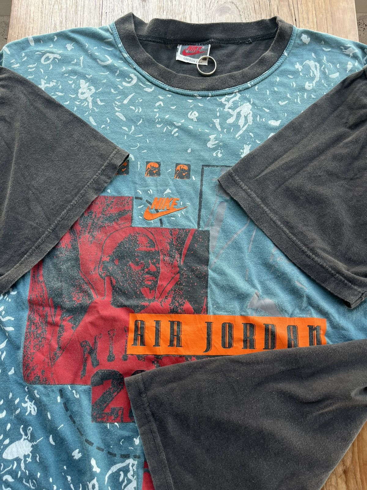 Jordan Brand × Nike × Vintage Vintage NIKE AIR JORDAN Collection 90’s Tshirt Size US L / EU 52-54 / 3 - 9 Thumbnail