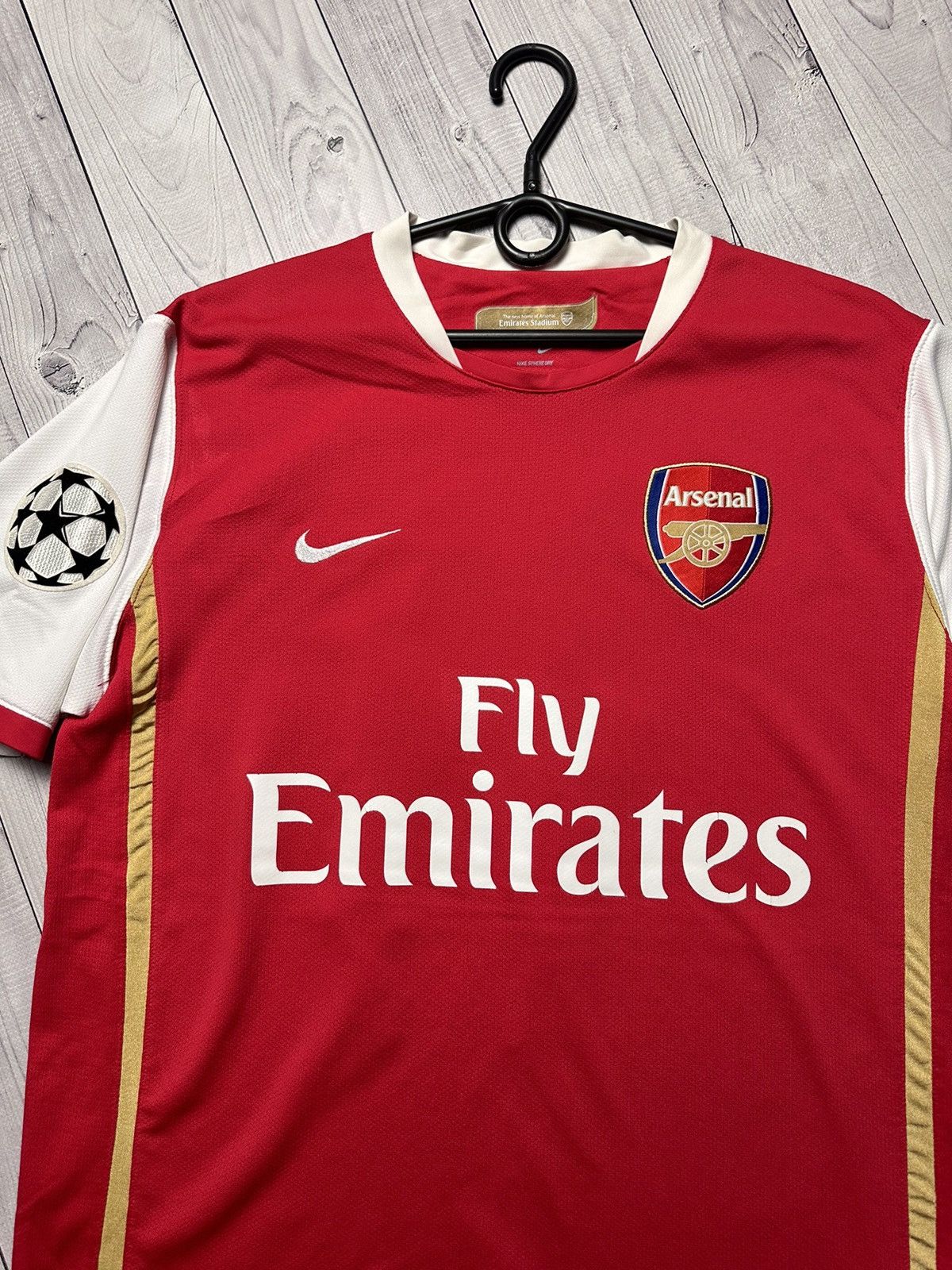 Nike × Vintage Vintage Nike Arsenal soccer jersey 11 Van Persie size M Size US M / EU 48-50 / 2 - 7 Thumbnail