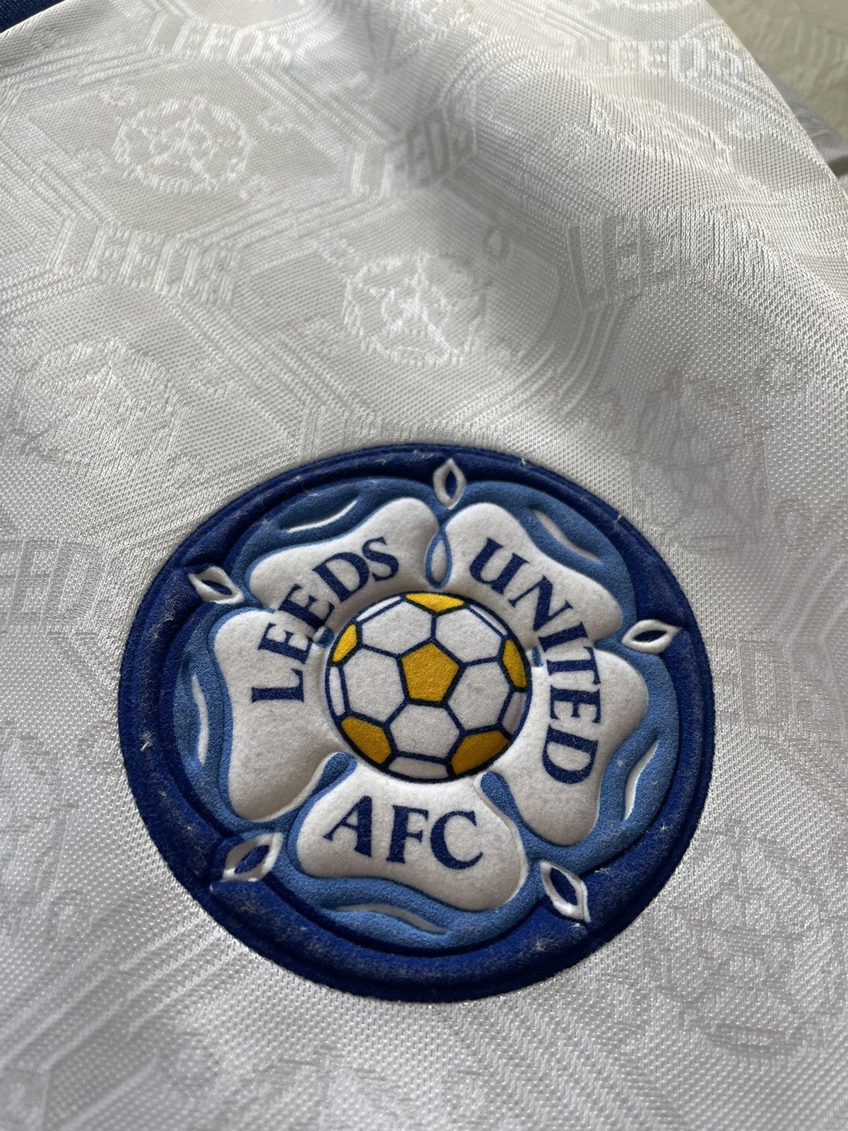 Vintage Leeds United 1992 1993 Home soccer shirt jersey kit tee Size US L / EU 52-54 / 3 - 3 Thumbnail