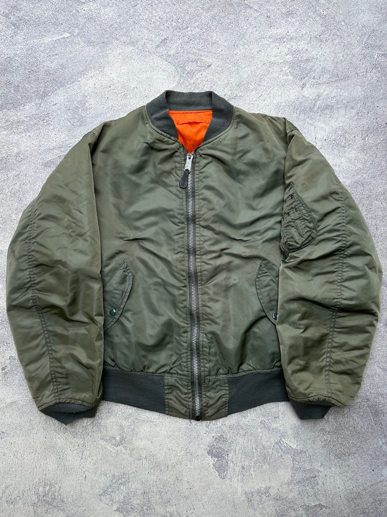 Alpha Industries 1990’s Alpha Industries MA-1 Reversible Bomber Size US L / EU 52-54 / 3 - 1 Thumbnail