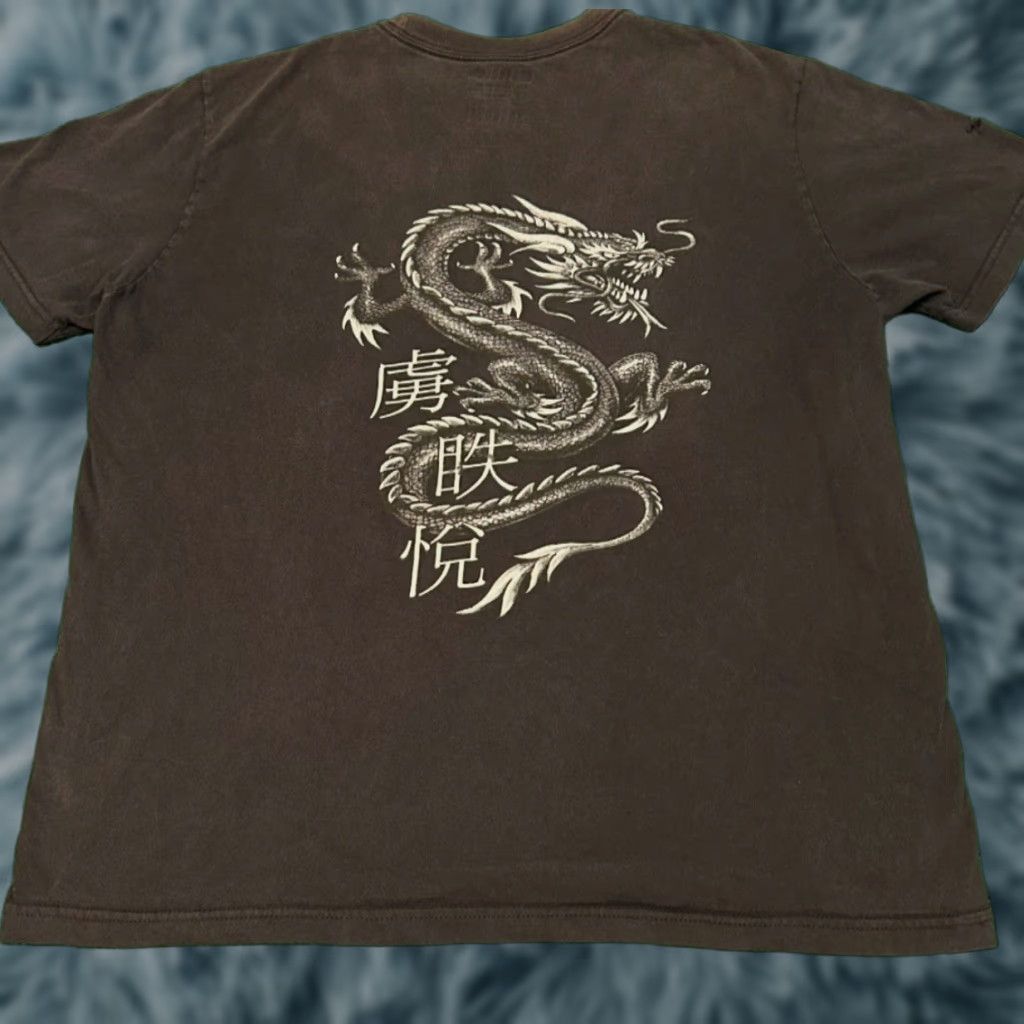 Nike VINTAGE Nike Shirt Mens XL Black Grunge 90s Y2K Tattoo Tribal Dragon Daytona Punk Hip Hop VTG Size US XL / EU 56 / 4 - 1 Thumbnail