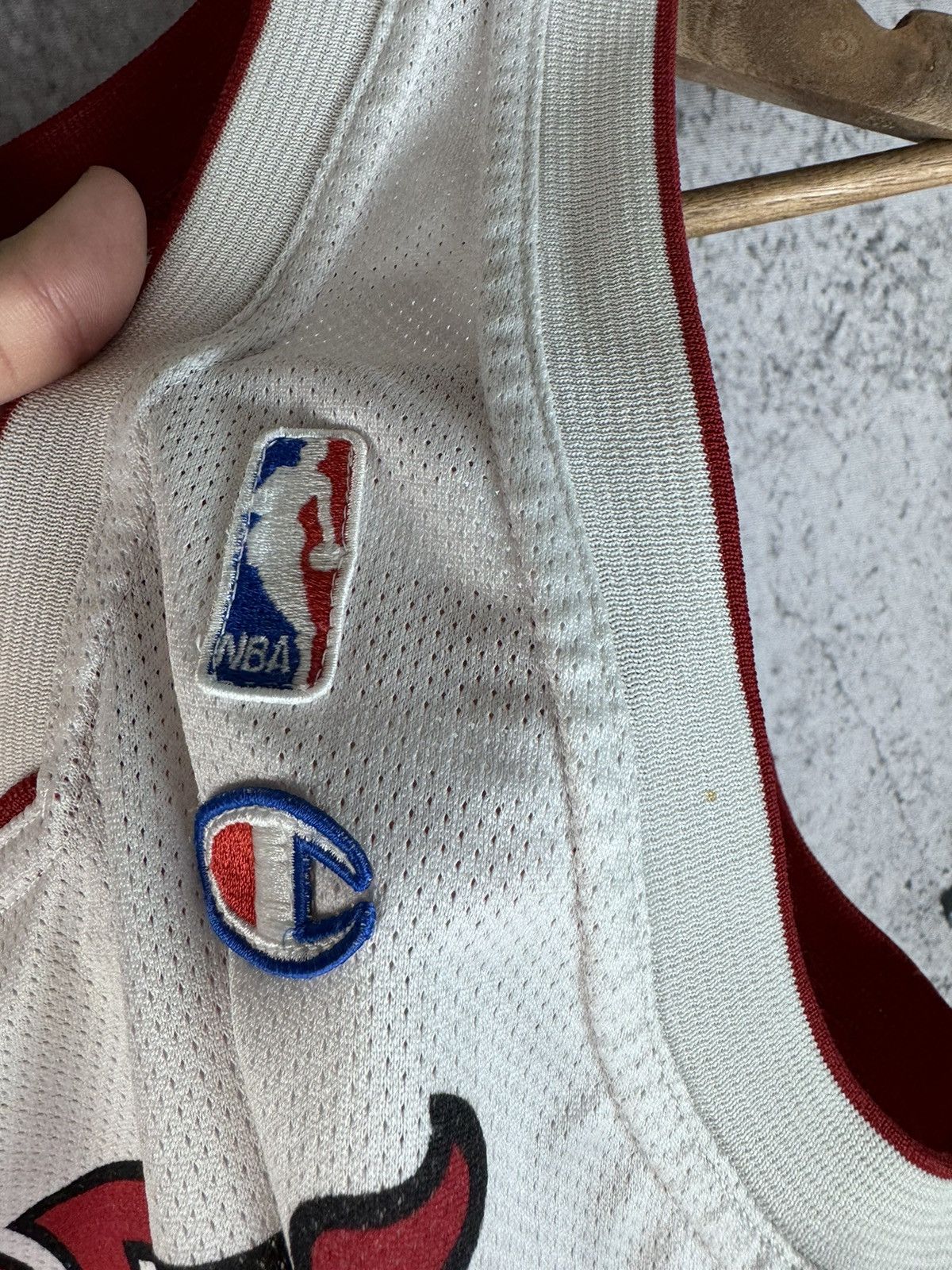 Champion Vintage Champion Miami Heat Shaquille O'Neal #32 NBA Jersey Size US S / EU 44-46 / 1 - 4 Thumbnail