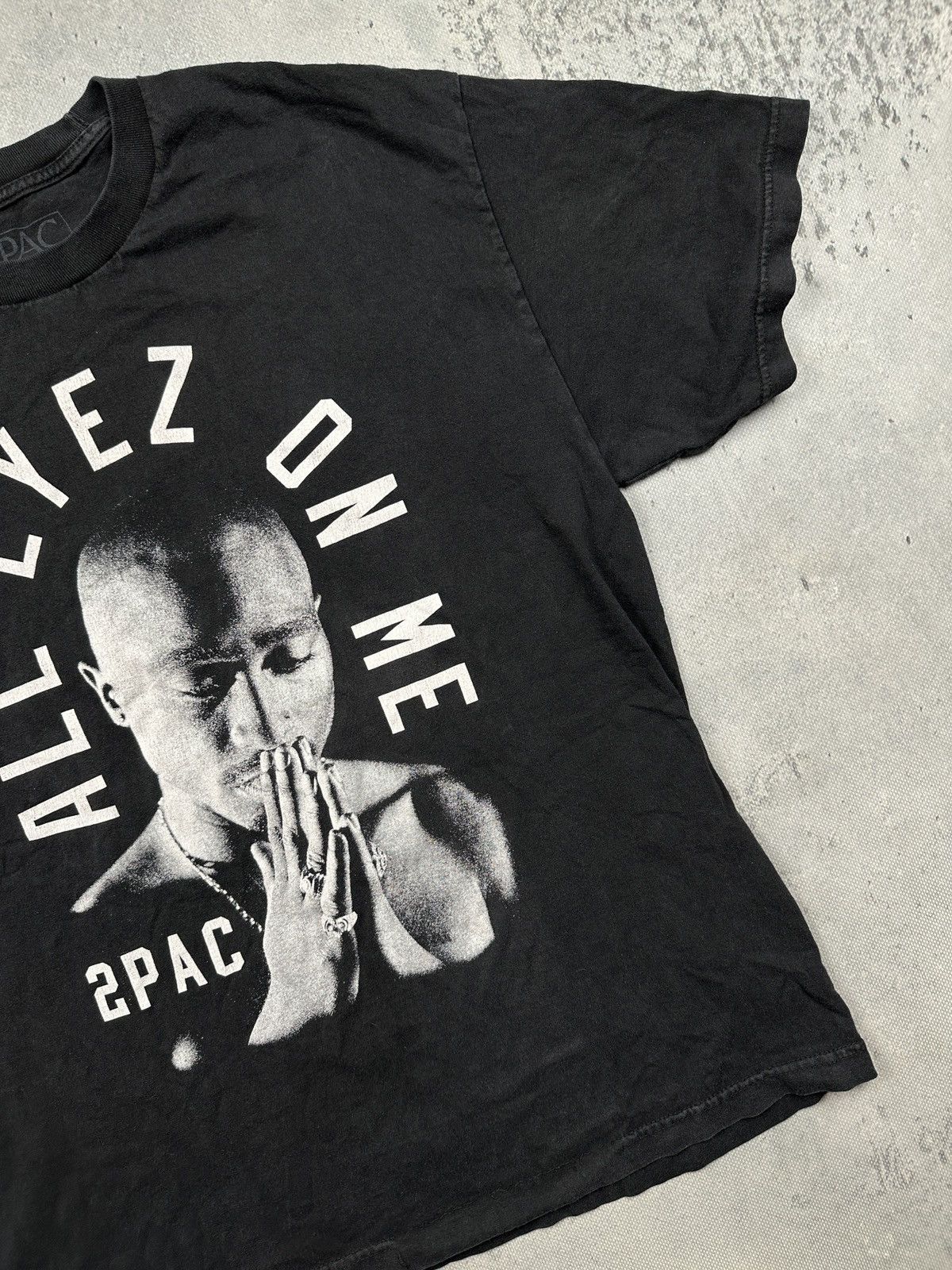 Band Tees 2Pac All Eyez On Me Graphic T Shirt Black Hip Hop Y2K Rap Size US XL / EU 56 / 4 - 3 Thumbnail