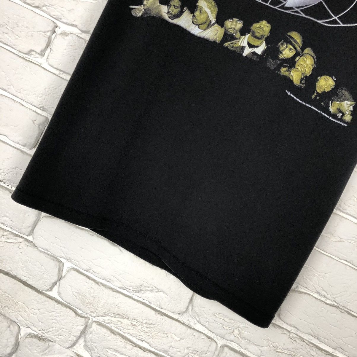 Band Tees Wutang Clan 1997 Reprint not vintage tee t shirt Size US XL / EU 56 / 4 - 5 Thumbnail