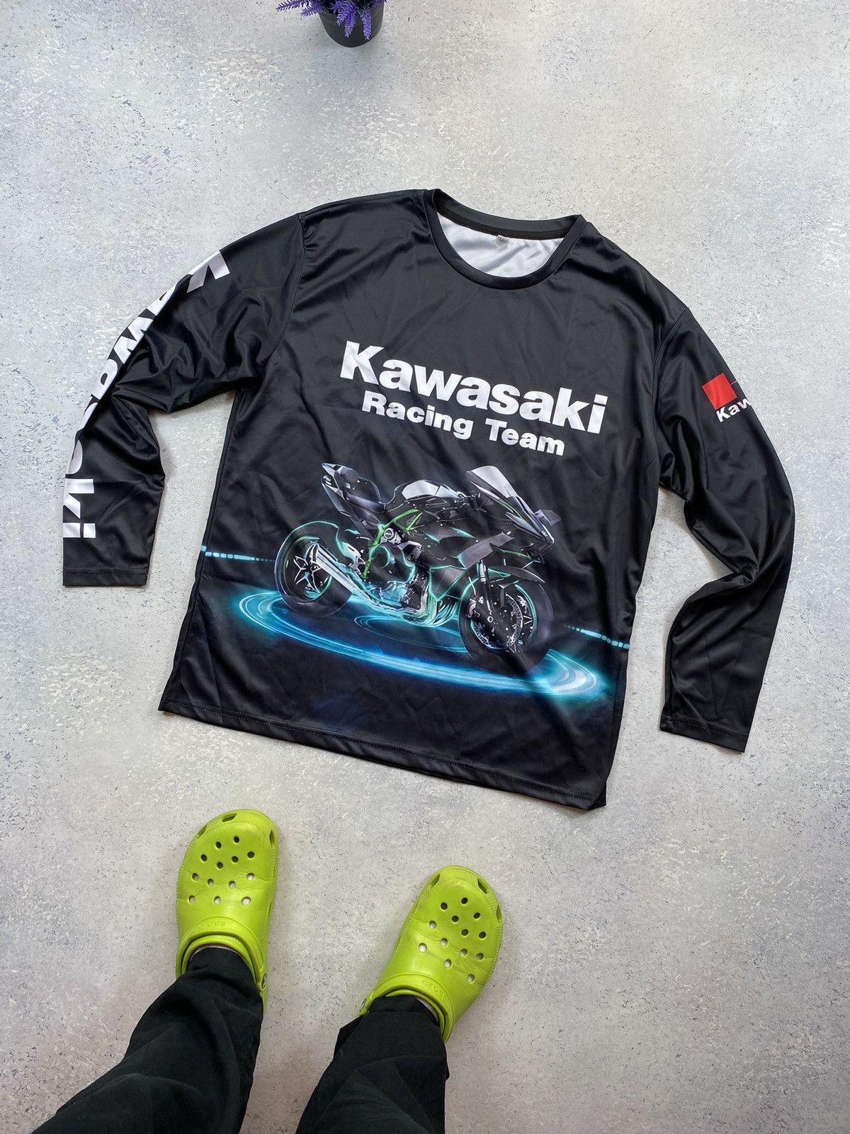 Formula 1 Kawasaki Motorcycle Racing Team Men's T-shirt Size XL Size US XL / EU 56 / 4 - 1 Thumbnail