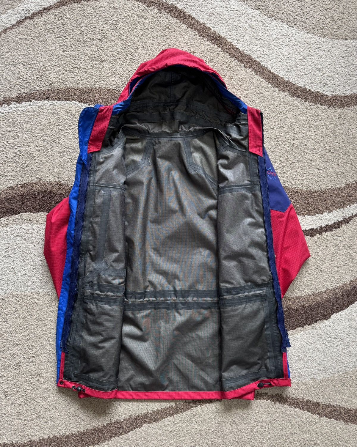 Berghaus Vintage Berghaus Glacier Peak Gore-Tex shell jacket Size US M / EU 48-50 / 2 - 10 Thumbnail