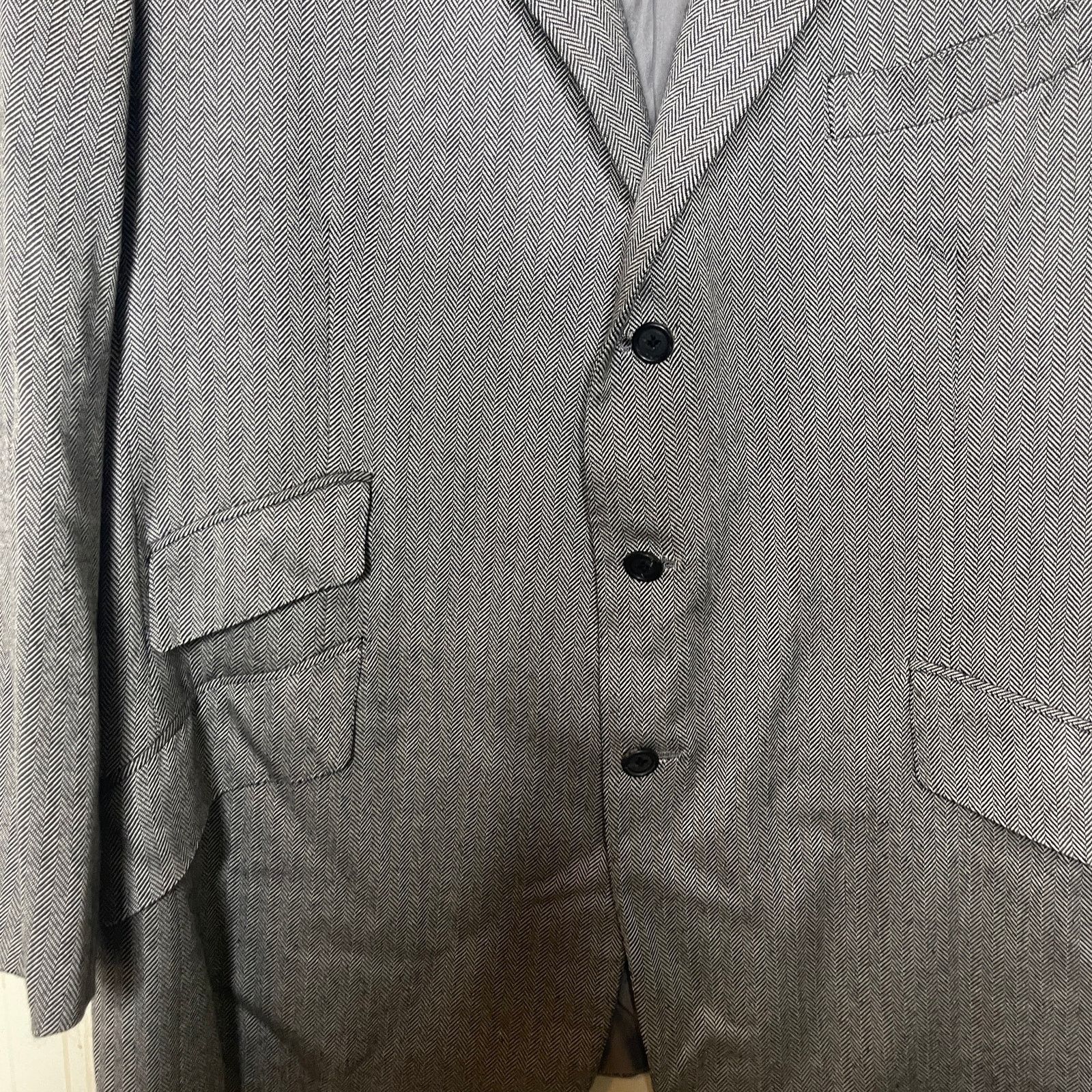 Ralph Lauren Purple Label Ralph Lauren Purple label Grey Herringbone silk cashmere Size 46R - 8 Thumbnail