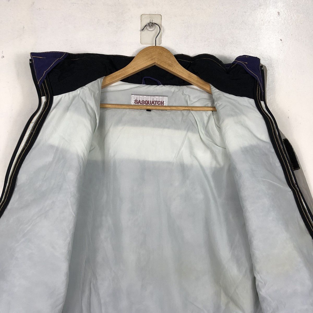 Japanese Brand ❤️‍🔥SEND OFFER ❤️‍🔥Sasquatch Fabric Ski Jacket Size US M / EU 48-50 / 2 - 13 Thumbnail