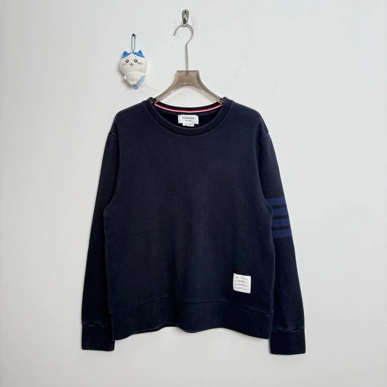 Thom Browne Thom Browne Dark blue four-striped sweatshirt 2503-Nextarr Size US XL / EU 56 / 4 - 1 Thumbnail