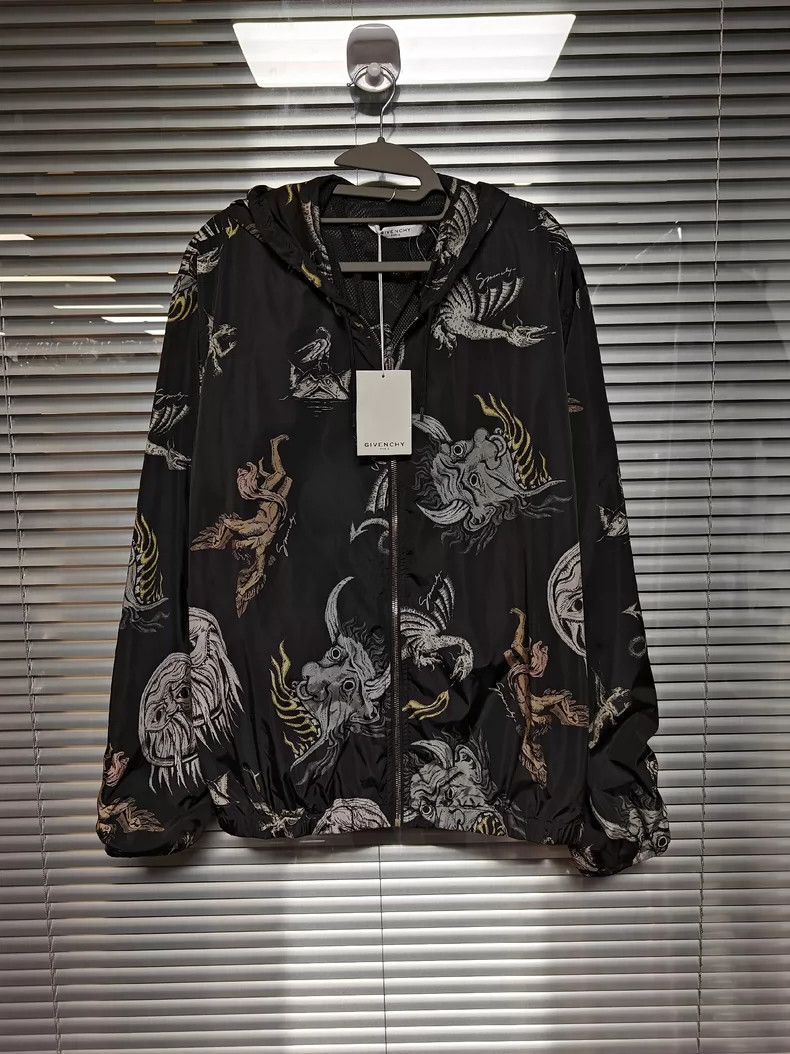 Givenchy Givenchy Size54 Devil Angel Graffiti Windbreaker Size US M / EU 48-50 / 2 - 1 Thumbnail