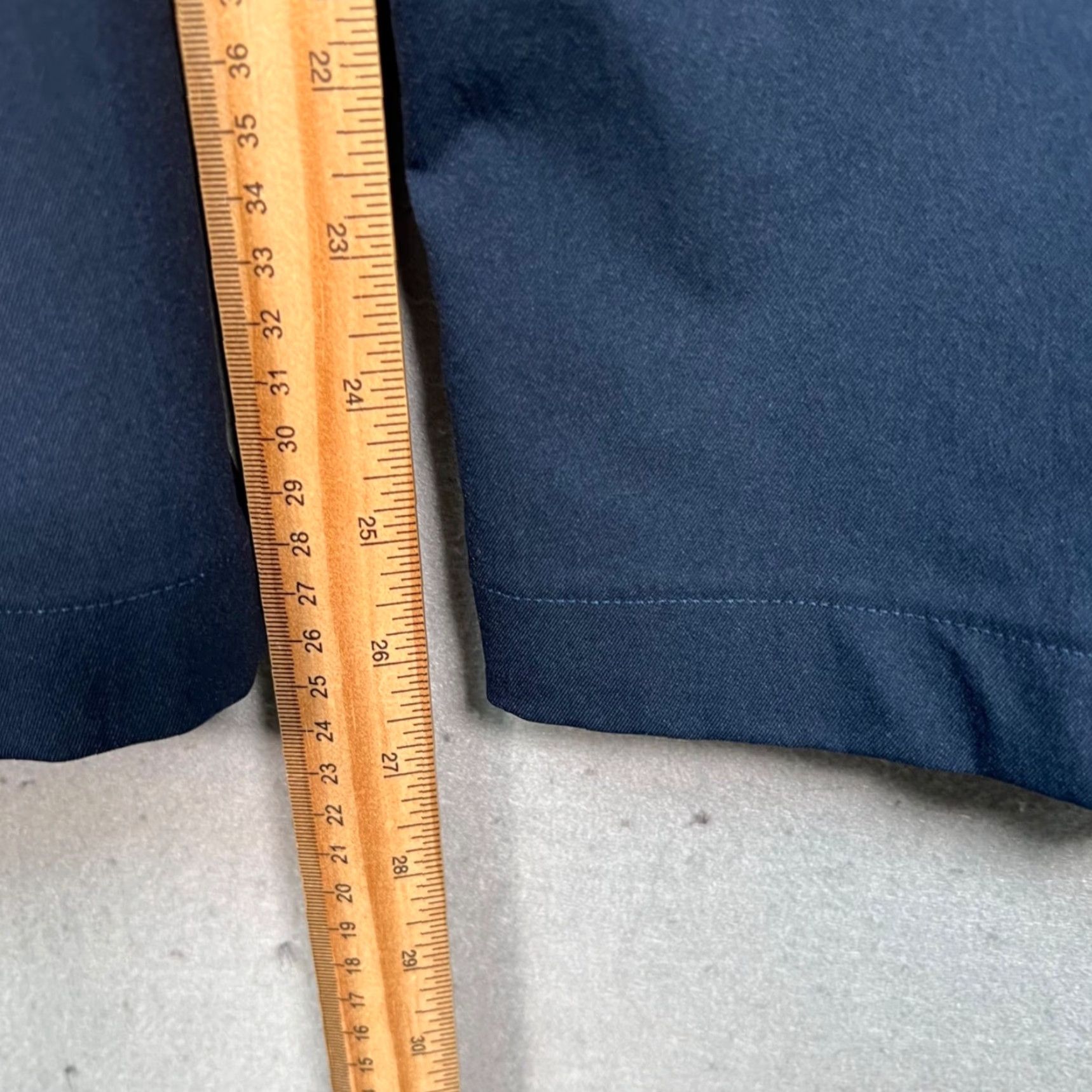 Lululemon Lululemon Mens 30 Navy Blue Slim Fit Tapered Leg Stretch Pants Shirt? Size US 30 / EU 46 - 6 Thumbnail