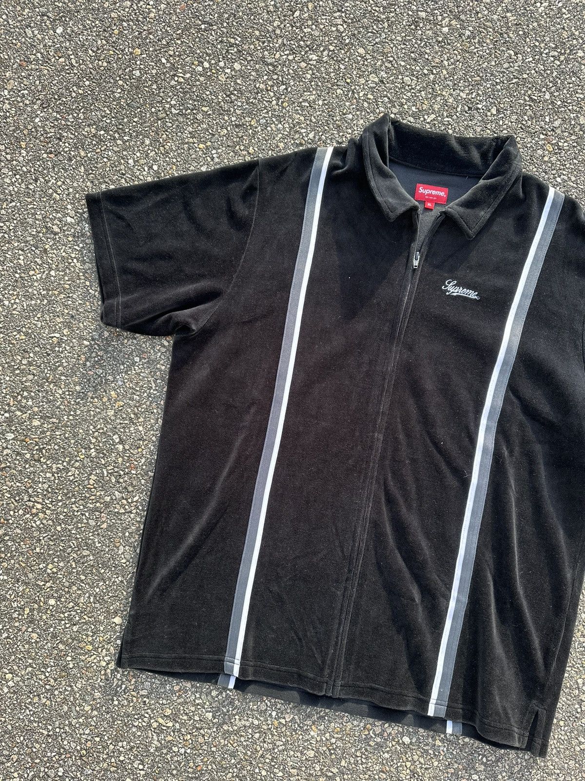Supreme Supreme Velour Bowling Zipper T Shirt Size US XL / EU 56 / 4 - 2 Thumbnail