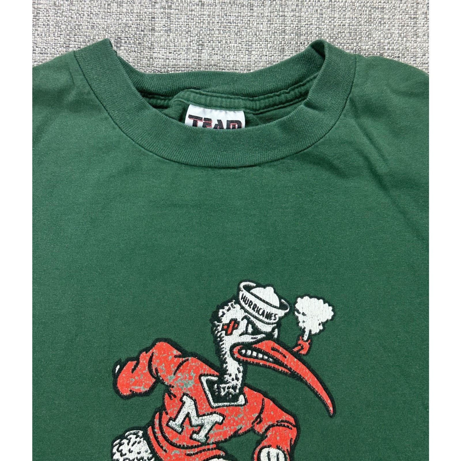 Other Miami Hurricanes Shirt Sz Large Wrap Around Team Edition 90s Size US L / EU 52-54 / 3 - 7 Thumbnail