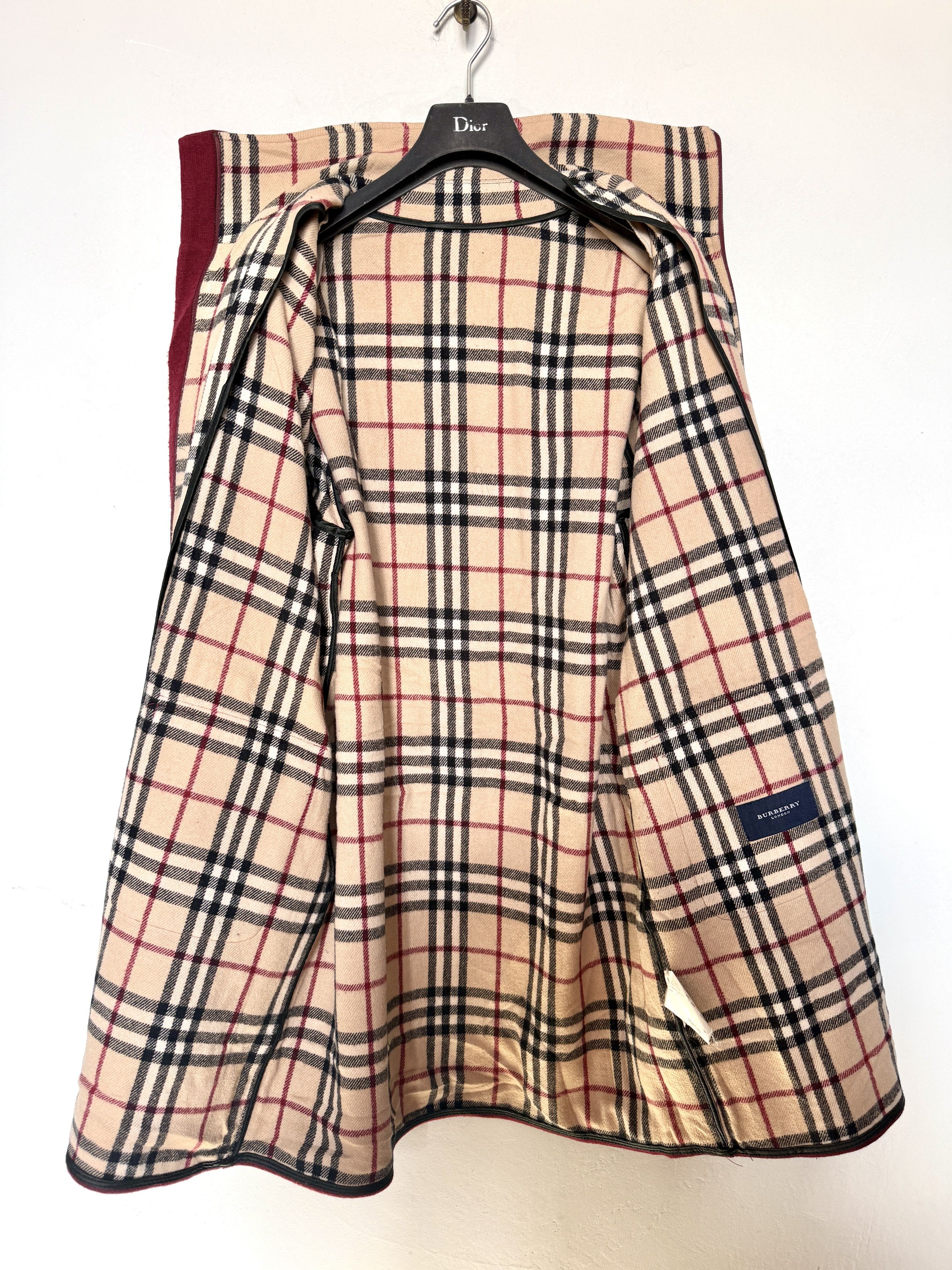 Burberry Burberry burgundy nova check wool down jacket zip up Size L / US 10 / IT 46 - 4 Thumbnail