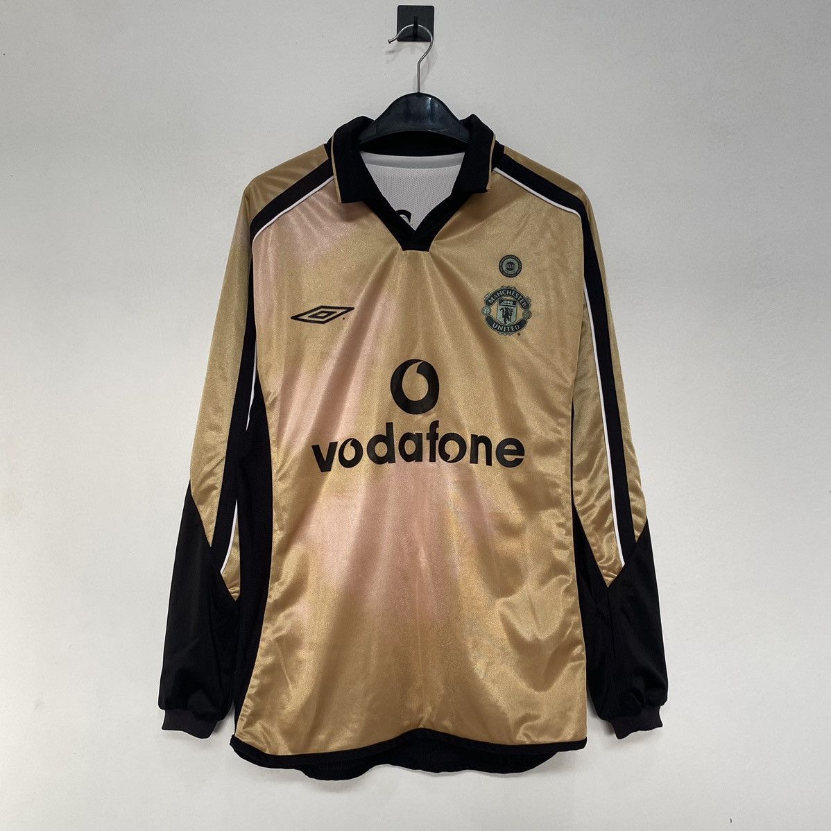 Umbro Manchester United Centenary Kit Longsleeve Soccer Jersey - M Size US M / EU 48-50 / 2 - 3 Thumbnail