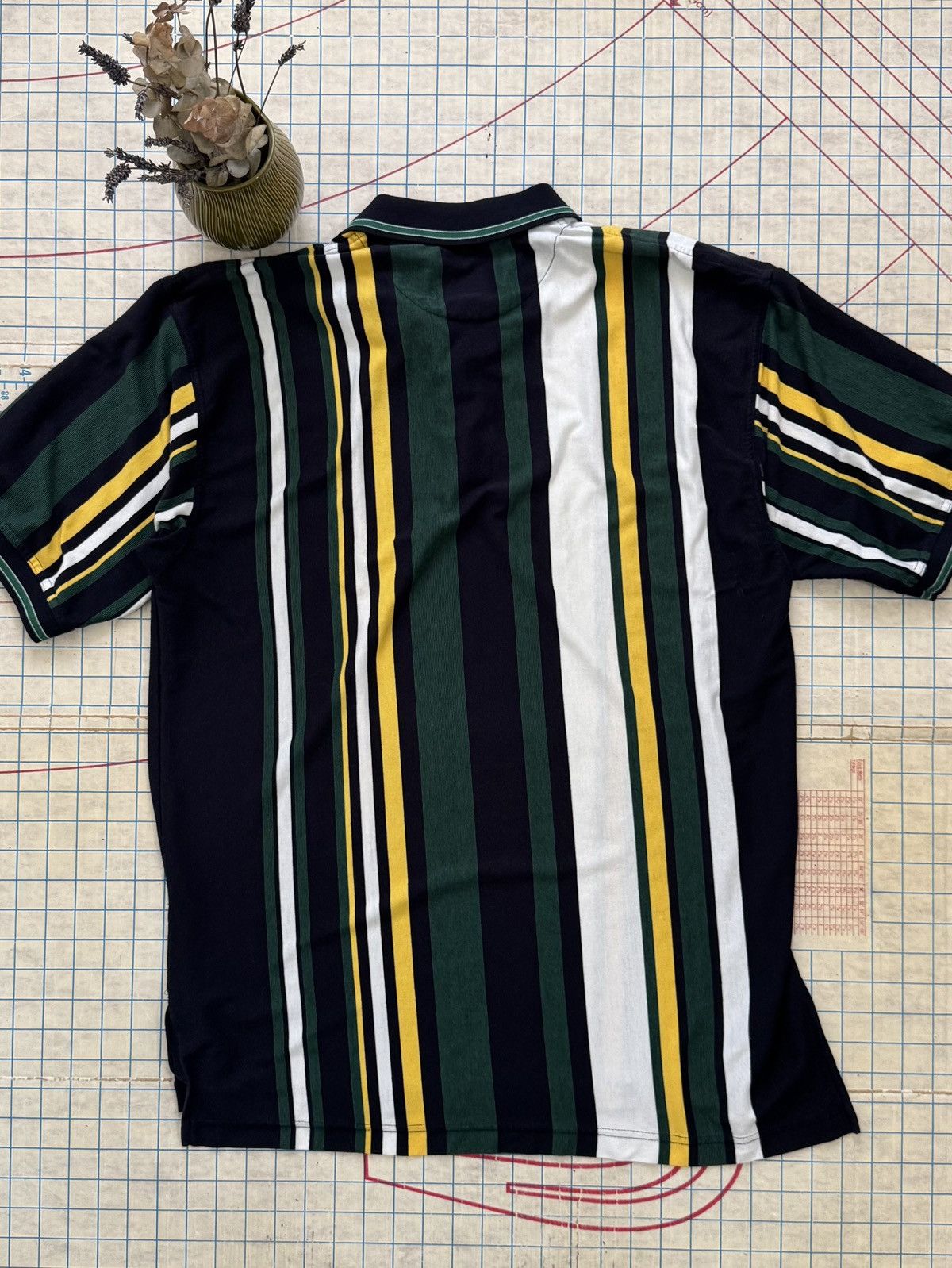 Vintage Vintage Knights of Round Table Striped Polo Mens Size Large Size US L / EU 52-54 / 3 - 8 Thumbnail