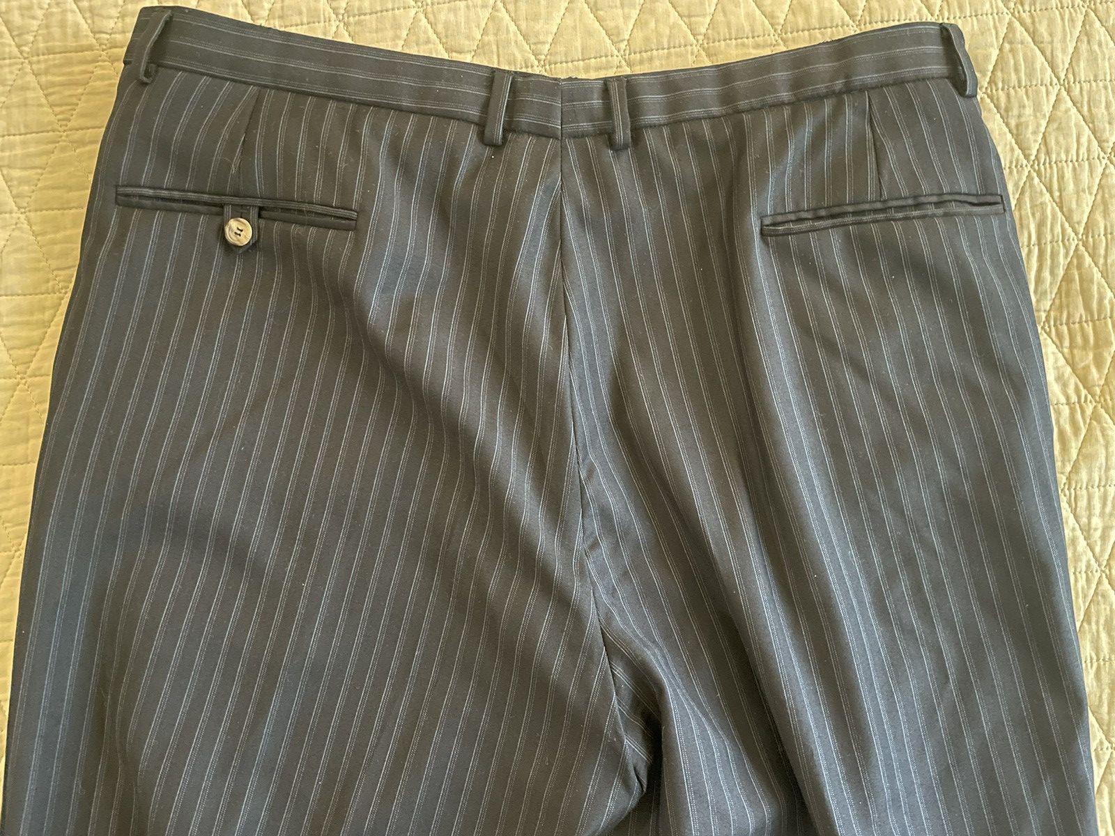 Paul Stuart All Year Weight Super 150's STUART III Suit Size 44L - 13 Thumbnail