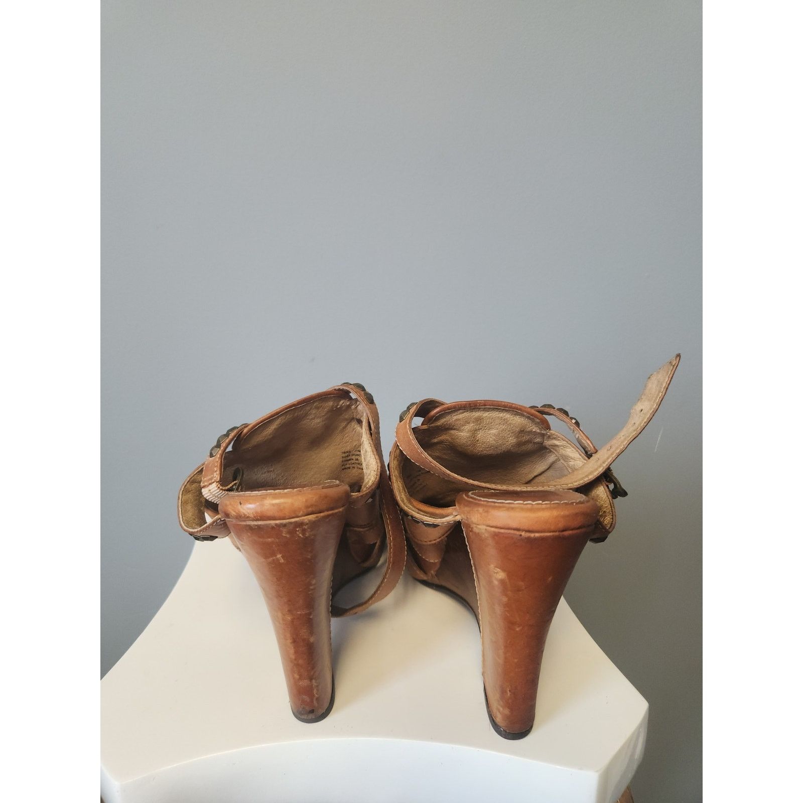 Frye Frye Tan Leather Wedge Sandals 11 NWOT Rosy Honeycomb Tan Size US 11 / IT 41 - 3 Thumbnail