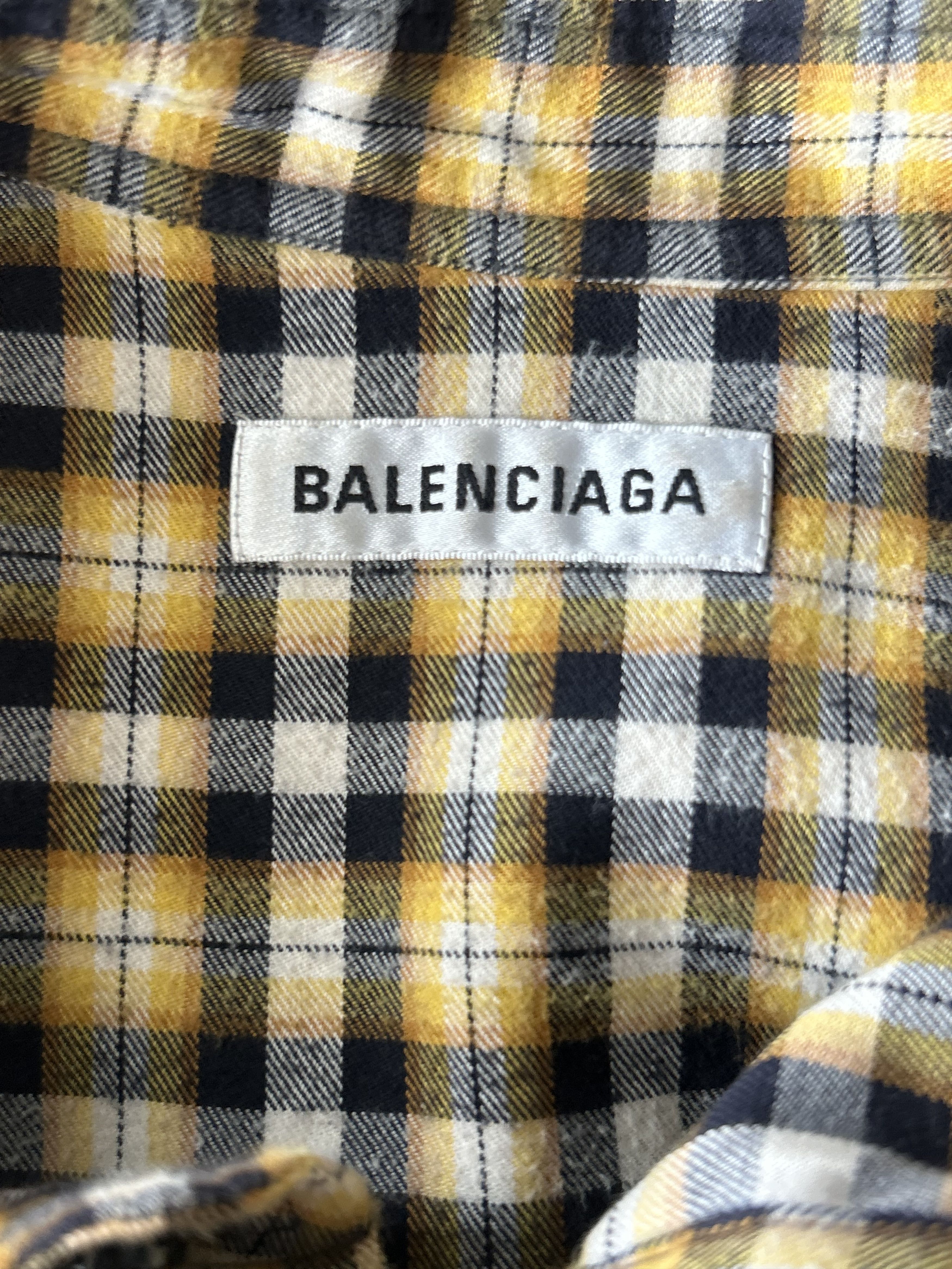 Balenciaga Balenciaga Yellow & Black Logo Swing Women's Button Up Shirt Size M / US 6-8 / IT 42-44 - 3 Thumbnail