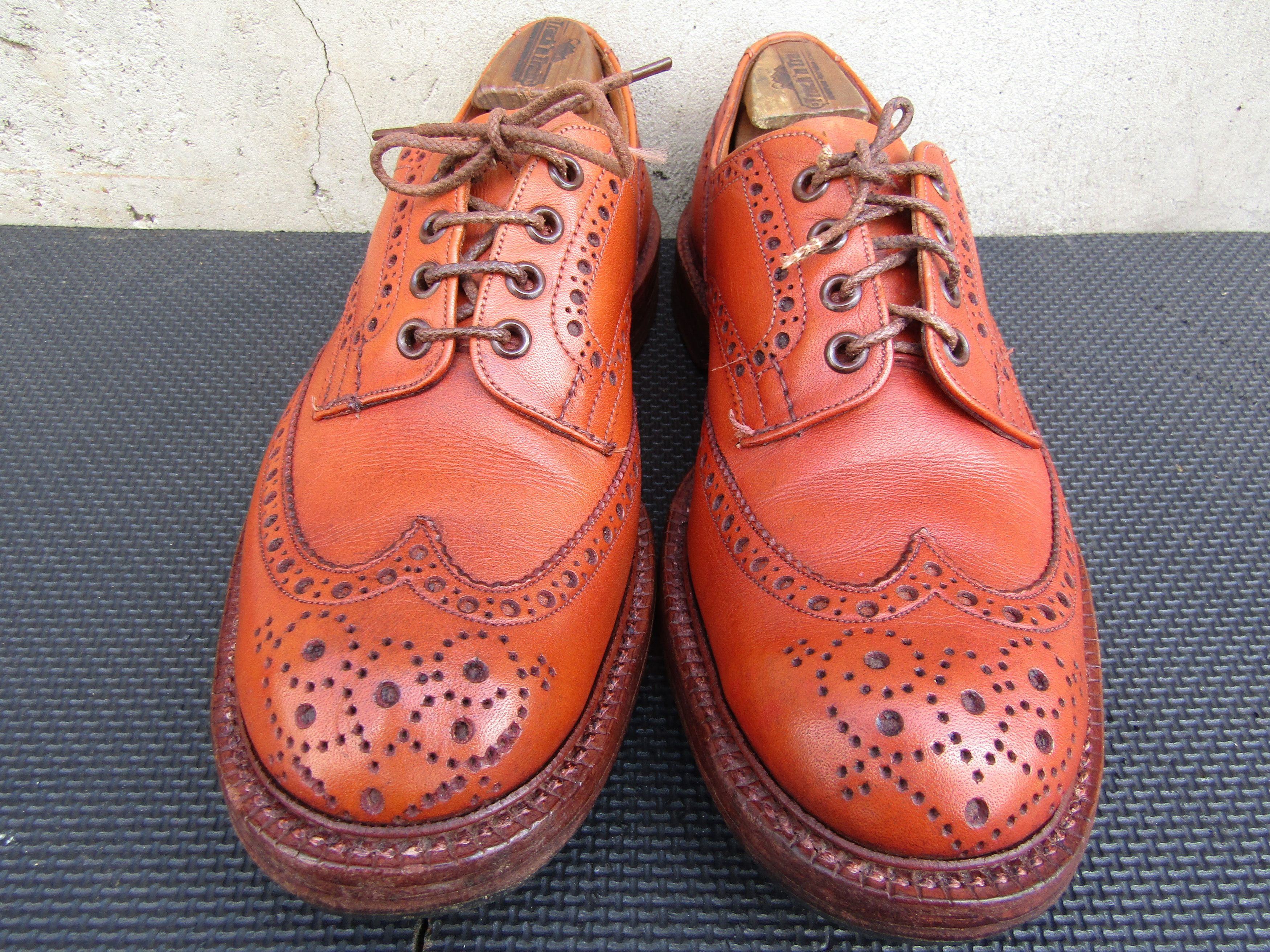 Tricker's Vintage Tricker's Brown Leather Derby Brogue Bench Size US 9 / EU 42 - 8 Thumbnail