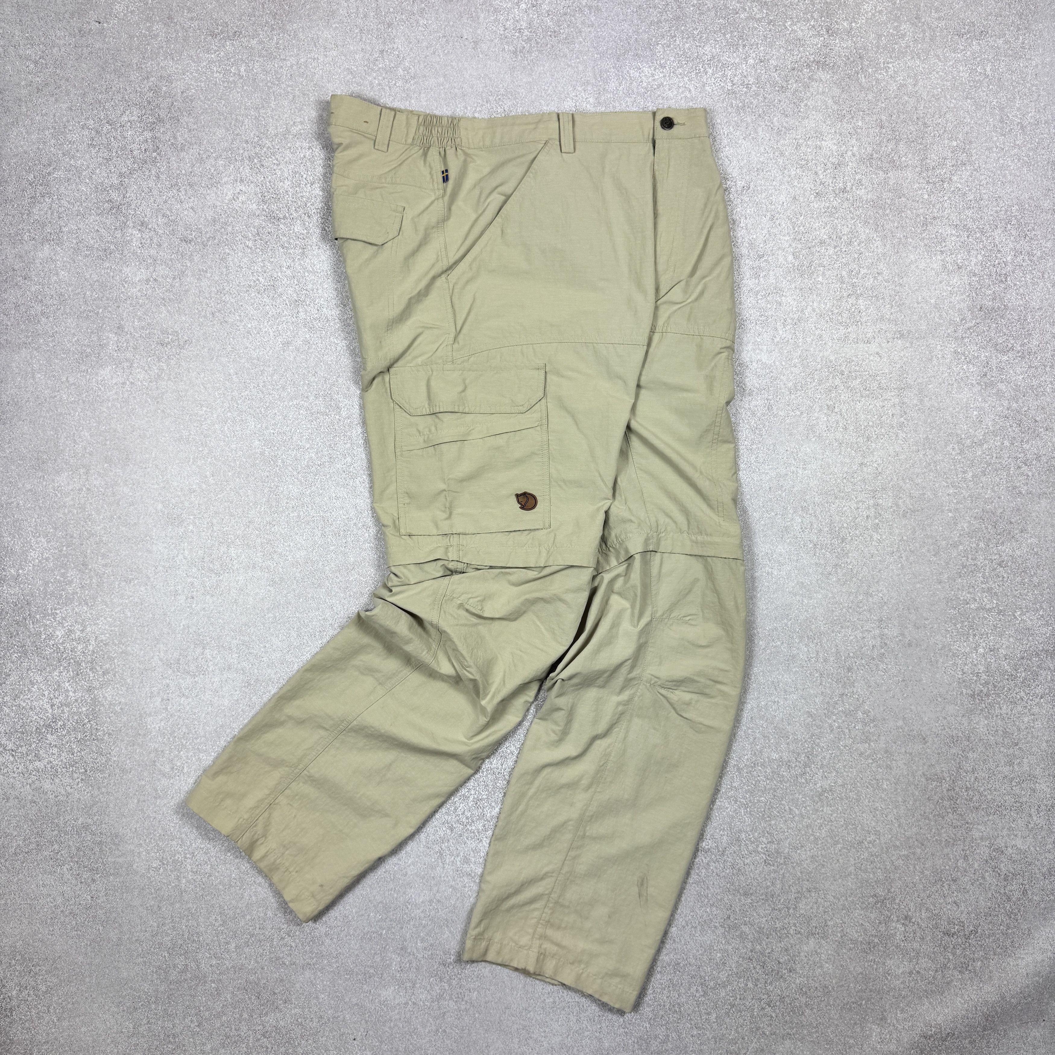 Fjallraven Fjallraven Cape Point MT Zip Off Trousers pants EU 54 US 37 Size US 37 - 1 Thumbnail