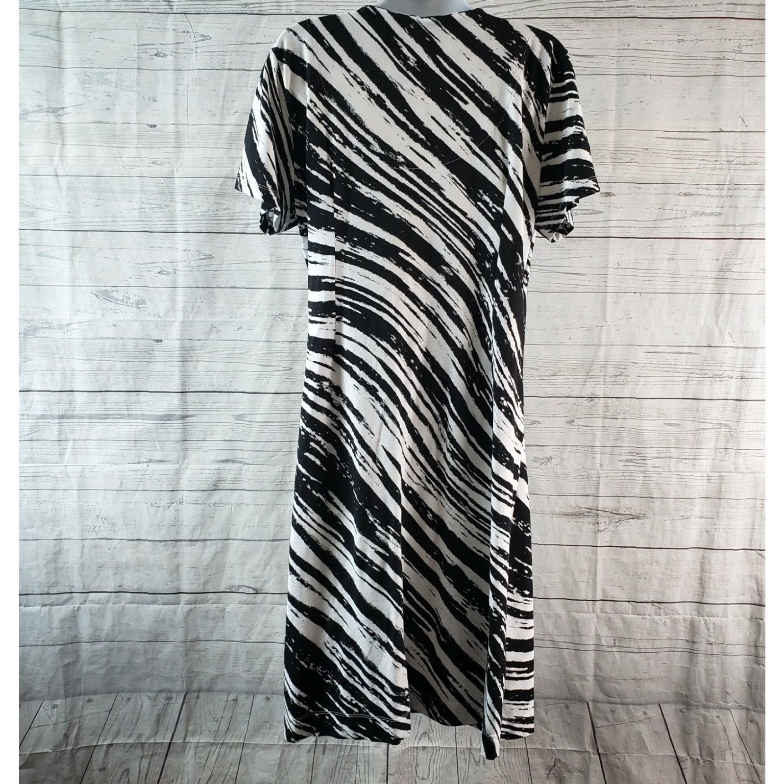 Soft Surroundings Soft Surroundings Dress Saria Faux Wrap Midi V-Neck Short Sleeve Black White Womens Large Size L Size 36" / US 14 / IT 50 - 4 Thumbnail