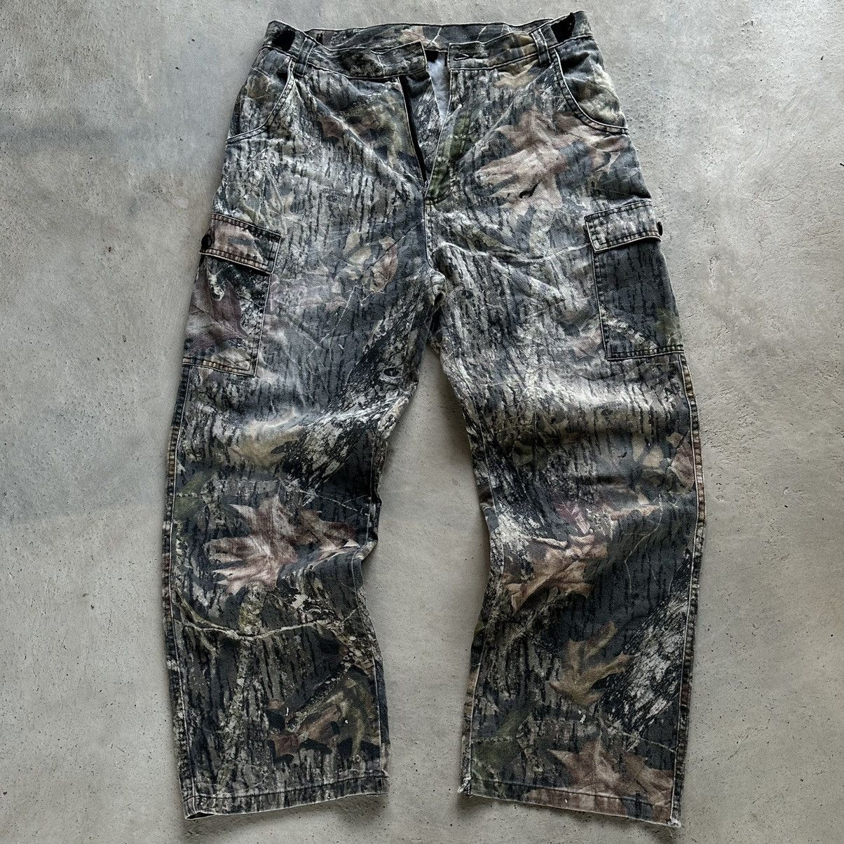 Carhartt × Realtree (32x29) Broken zipper! Vintage Realtree Camo Cargo Pants Size US 32 / EU 48 - 1 Thumbnail