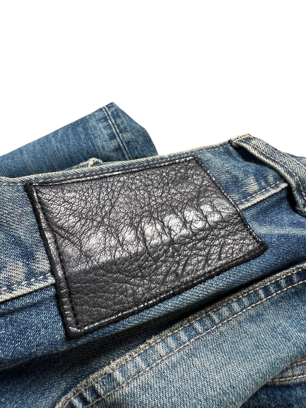 5351 POUR LES HOMMES × Japanese Brand Black Line by 5351 Pour Les Hommes Distressed Slim Denim Size US 32 / EU 48 - 14 Thumbnail