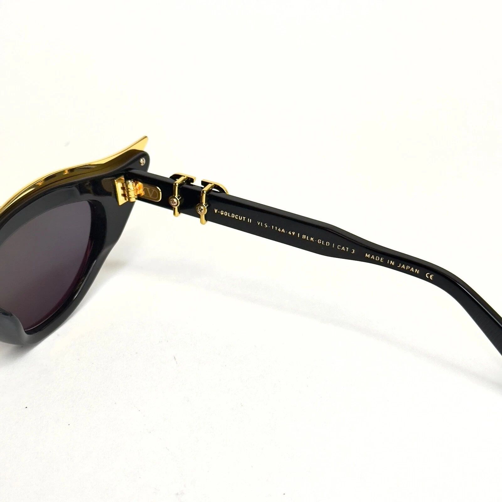 Valentino VALENTINO V GOLDCUT II VLS114 Gold VLS 114A Fashion Sunglass Size ONE SIZE - 3 Thumbnail