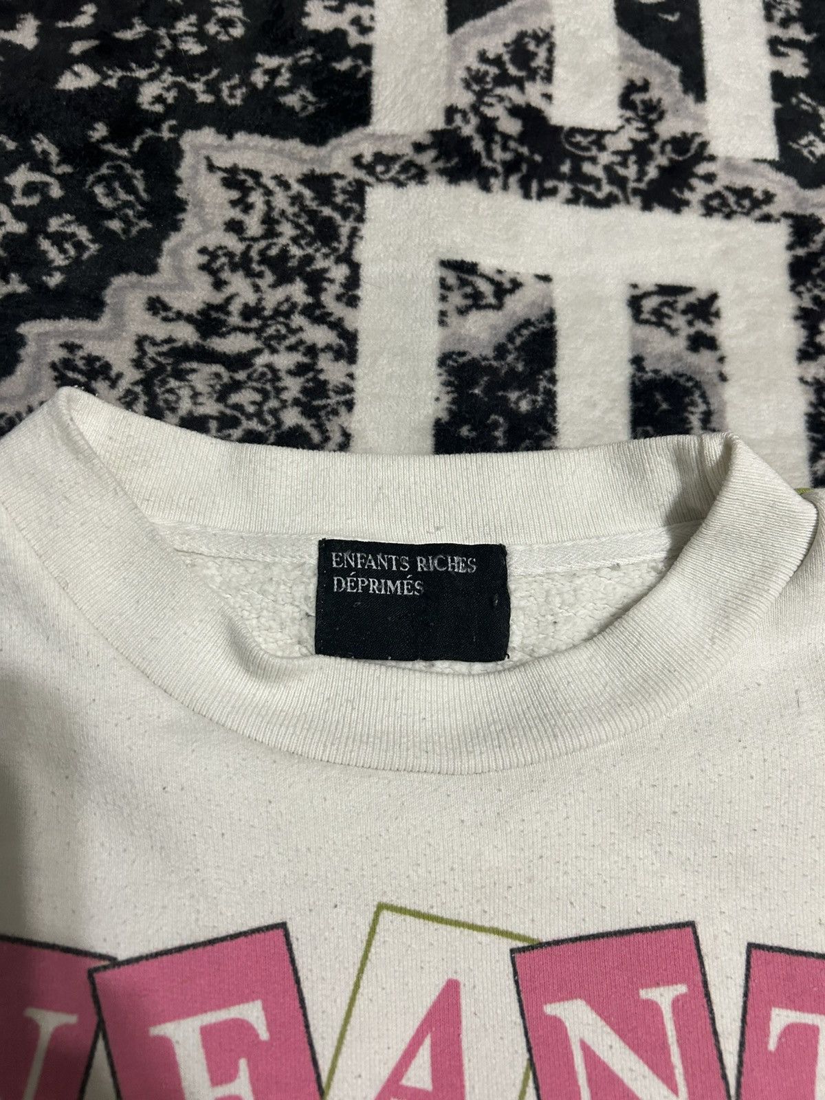 Enfants Riches Deprimes Enfants Riches Deprimes 7 Sybil crewneck size S Size US S / EU 44-46 / 1 - 11 Thumbnail